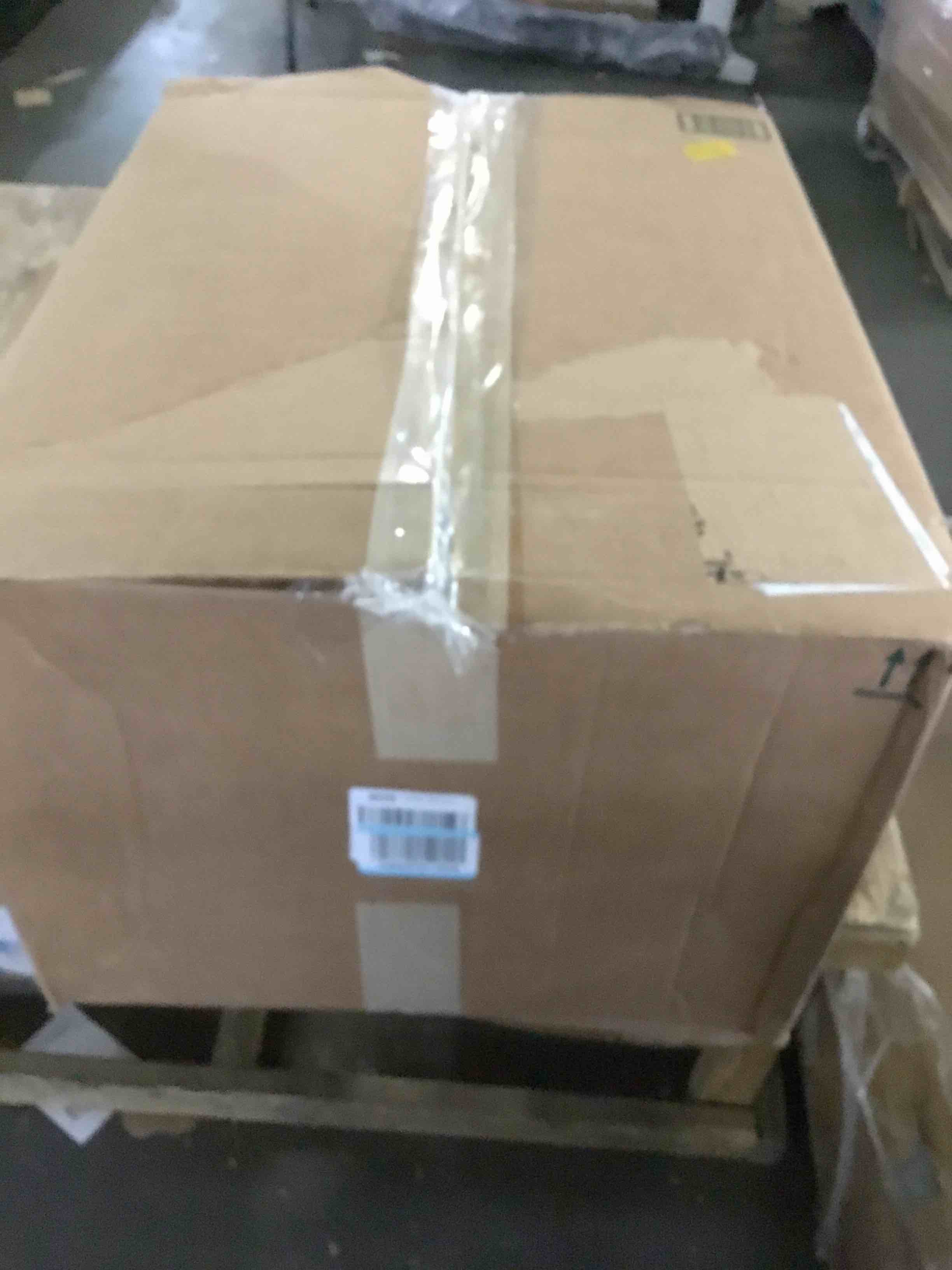 https://s3.amazonaws.com/lotting-images-prod/bidfta/RED5370528_1691066805953.jpeg