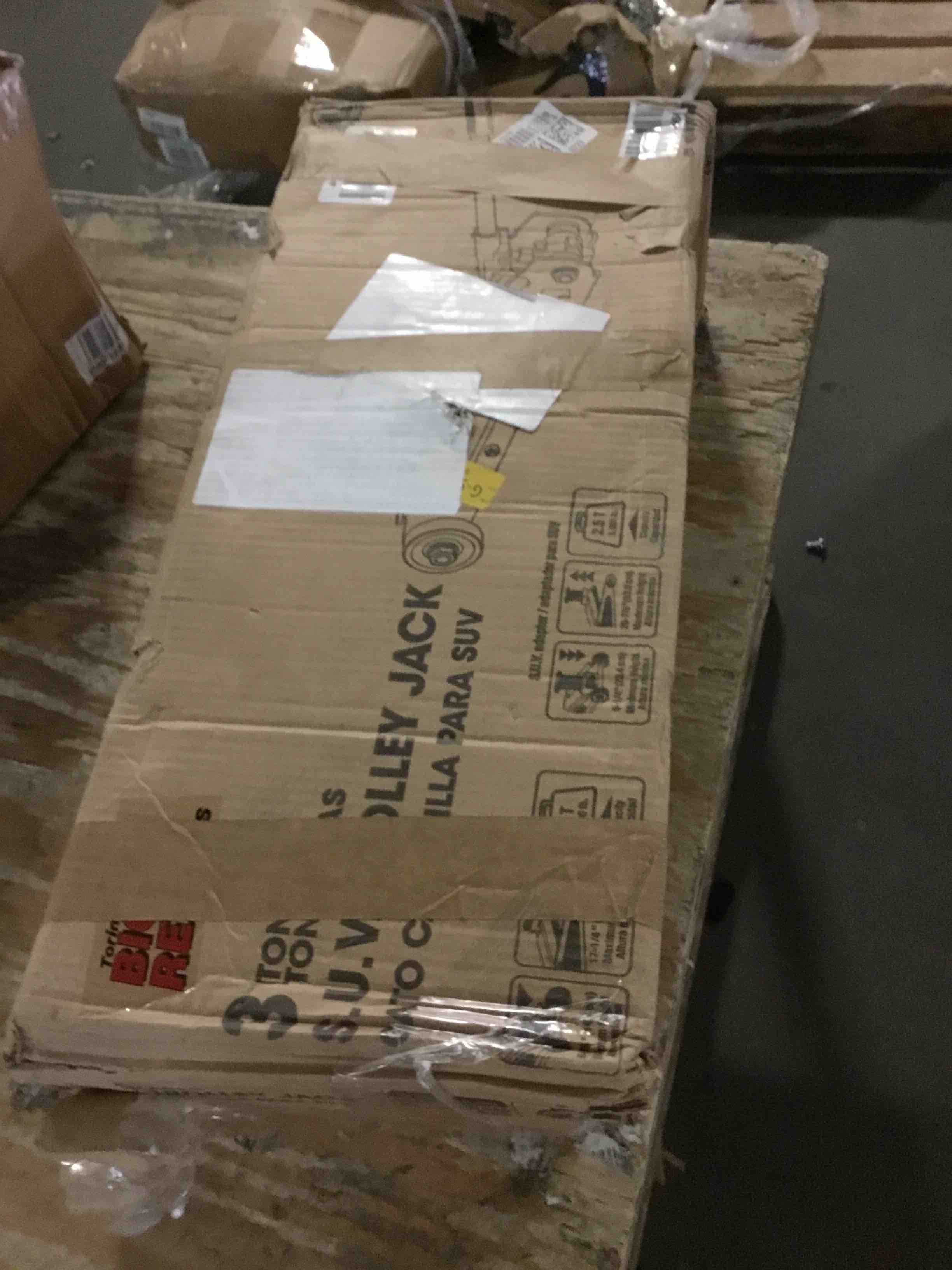 https://s3.amazonaws.com/lotting-images-prod/bidfta/RED5370876_1691326080391.jpeg