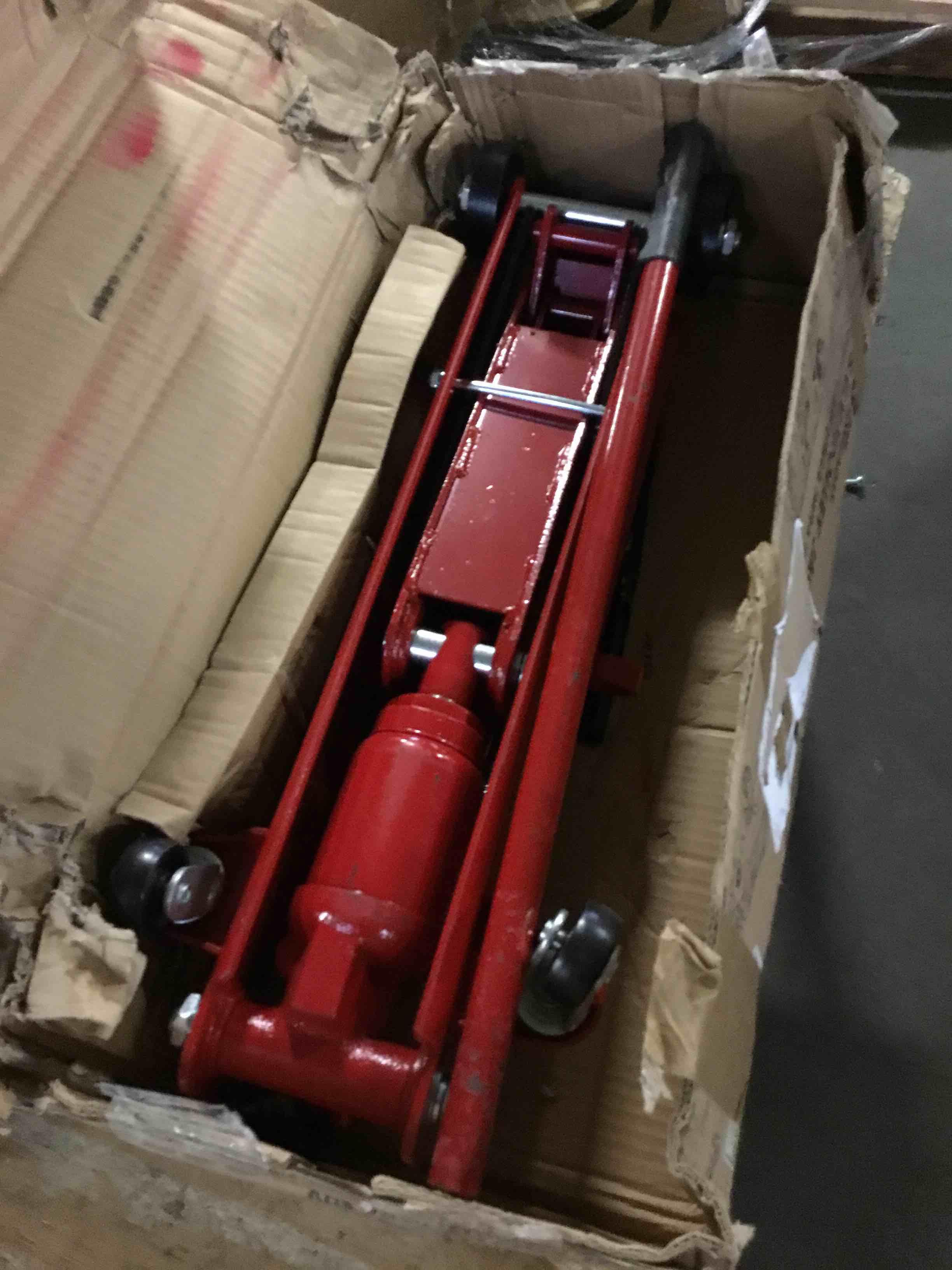 https://s3.amazonaws.com/lotting-images-prod/bidfta/RED5370876_1691326134896.jpeg