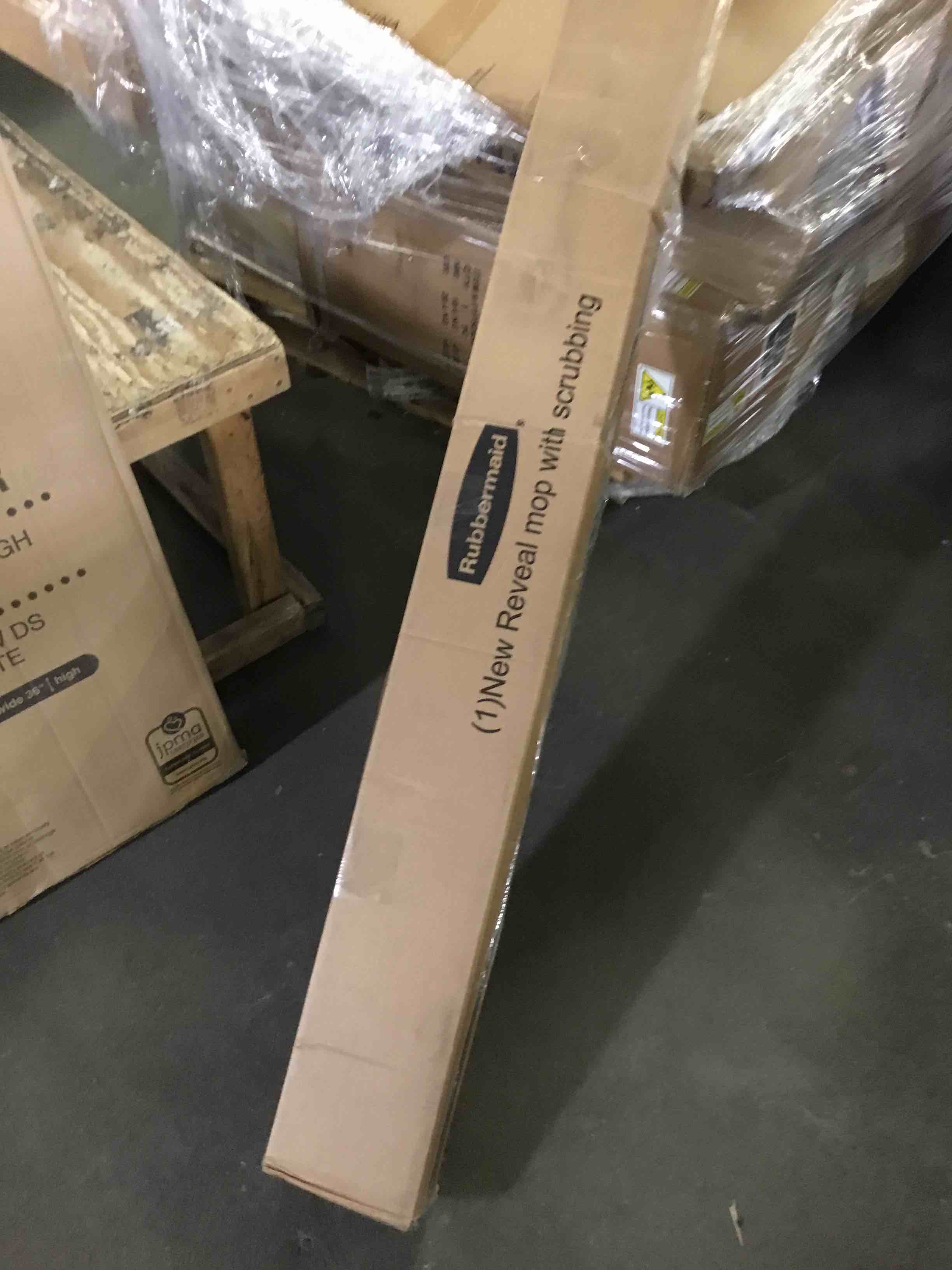 https://s3.amazonaws.com/lotting-images-prod/bidfta/RED5371052_1691425518461.jpeg