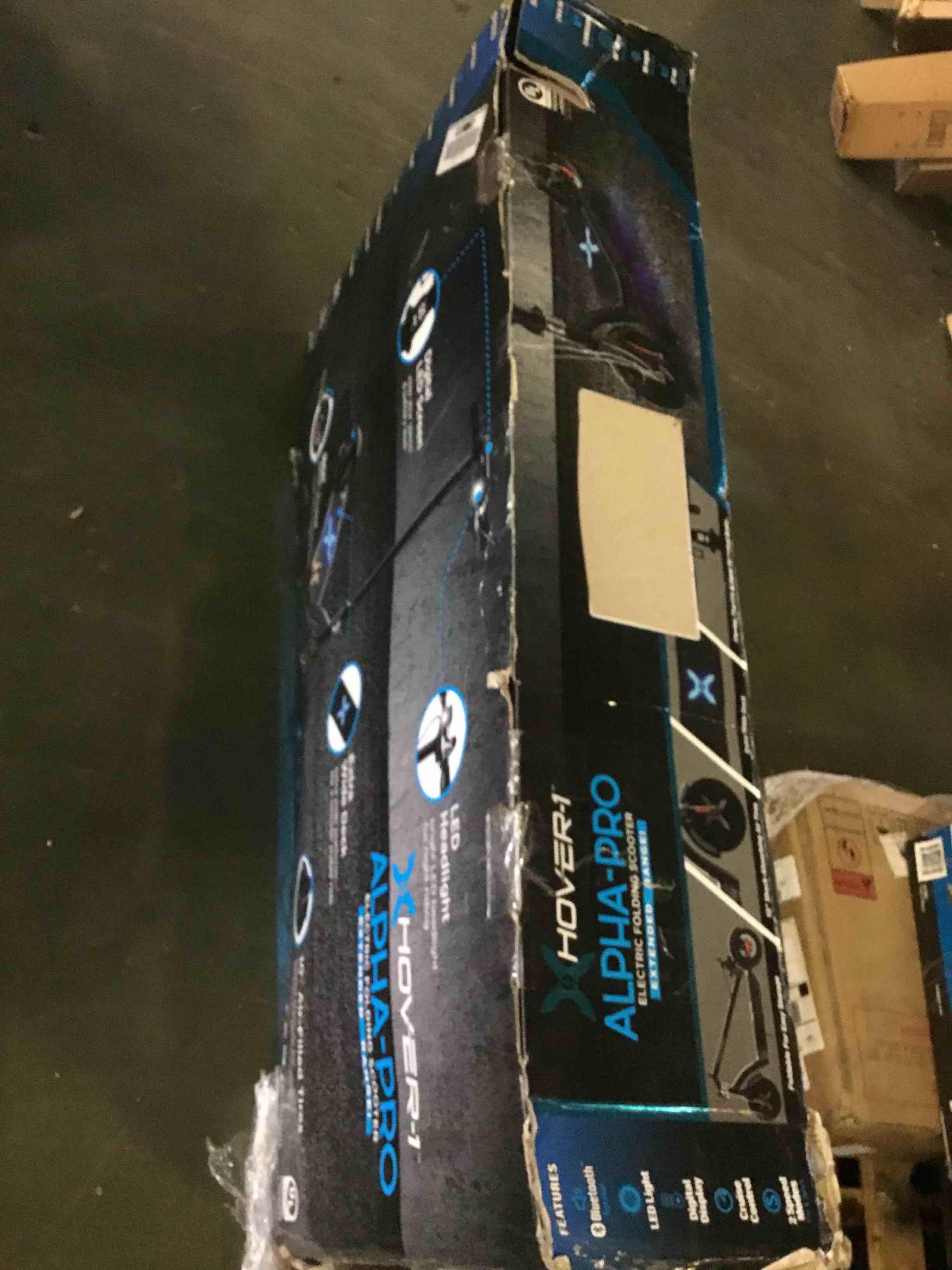 https://s3.amazonaws.com/lotting-images-prod/bidfta/RED5371310_1691523295617.jpeg