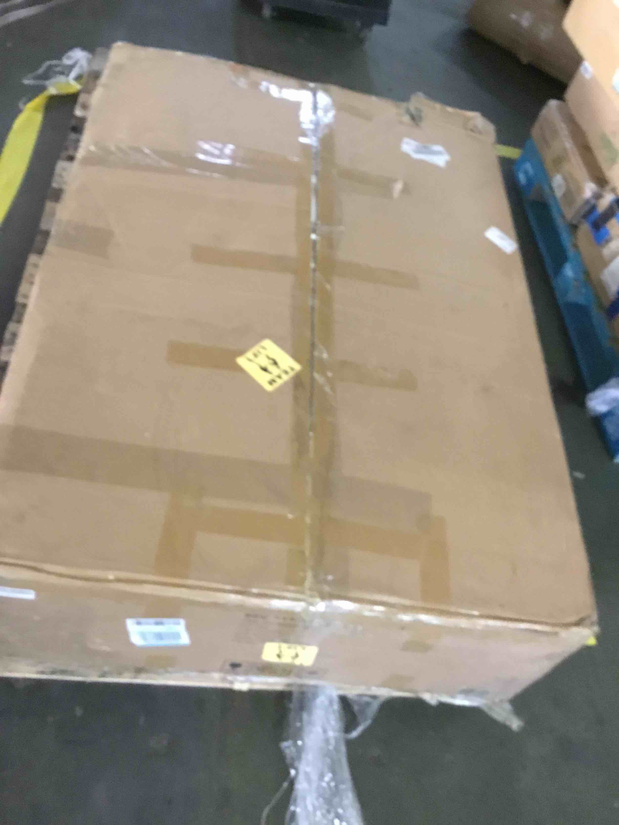 https://s3.amazonaws.com/lotting-images-prod/bidfta/RED5371338_1691581566486.jpeg