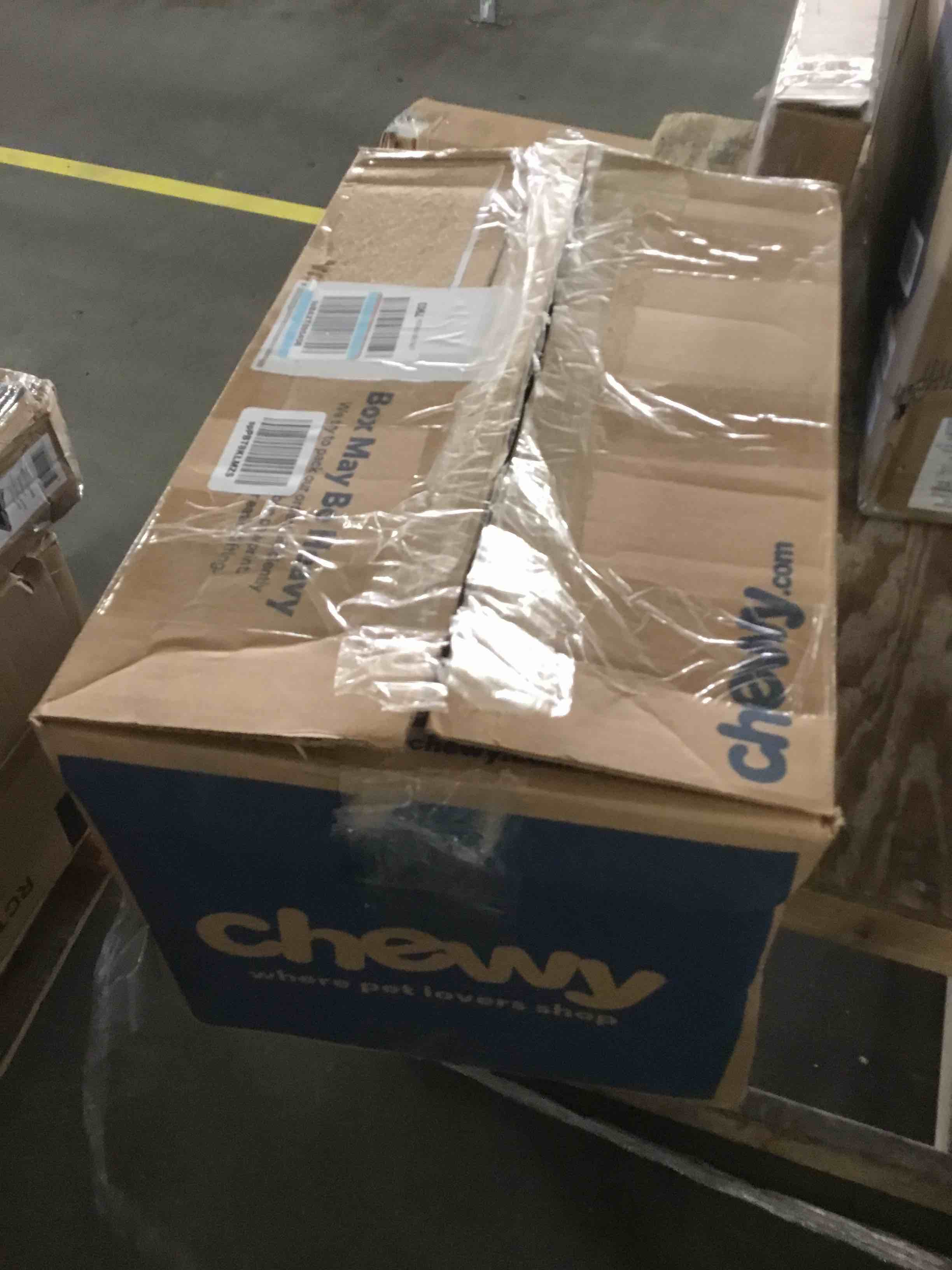 https://s3.amazonaws.com/lotting-images-prod/bidfta/RED5371348_1691583008627.jpeg