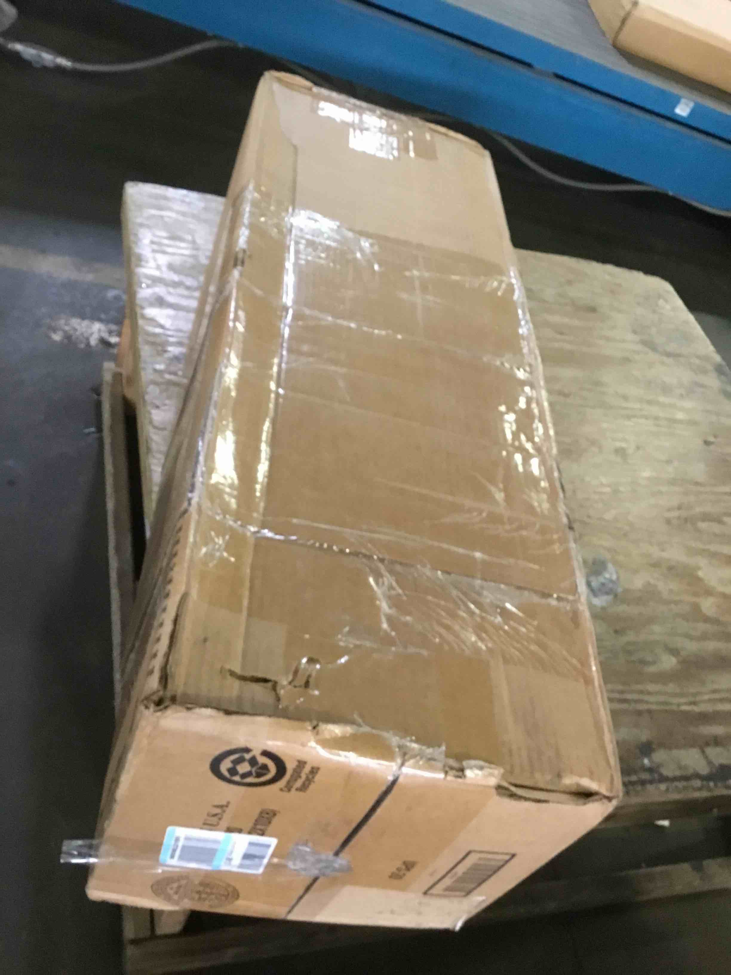 https://s3.amazonaws.com/lotting-images-prod/bidfta/RED5371478_1691604370106.jpeg