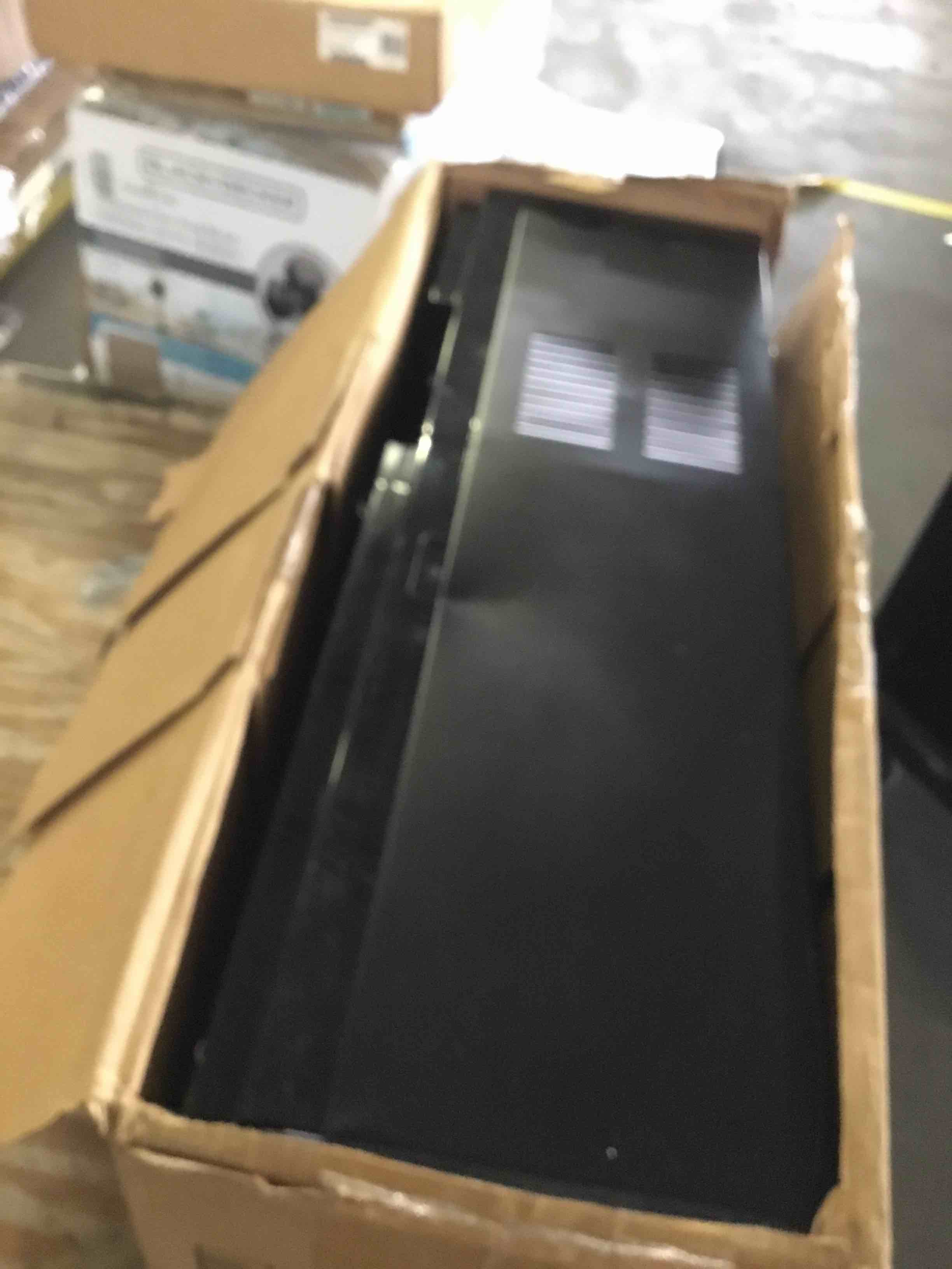 https://s3.amazonaws.com/lotting-images-prod/bidfta/RED5371478_1691604515052.jpeg