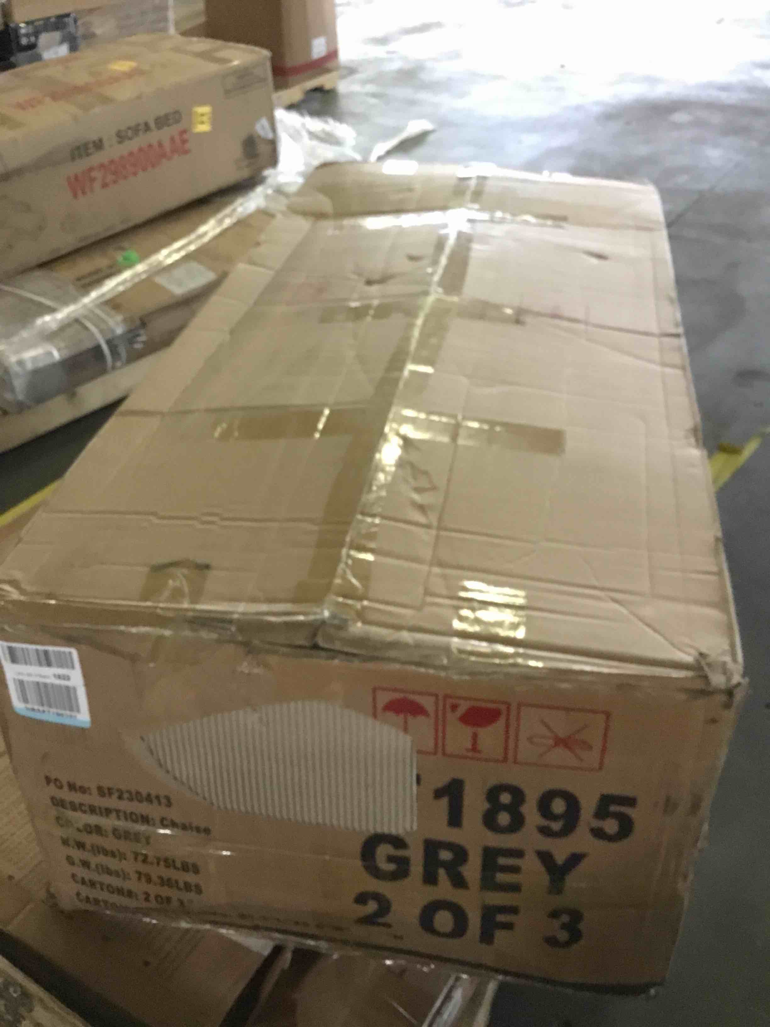 https://s3.amazonaws.com/lotting-images-prod/bidfta/RED5371830_1691767245723.jpeg