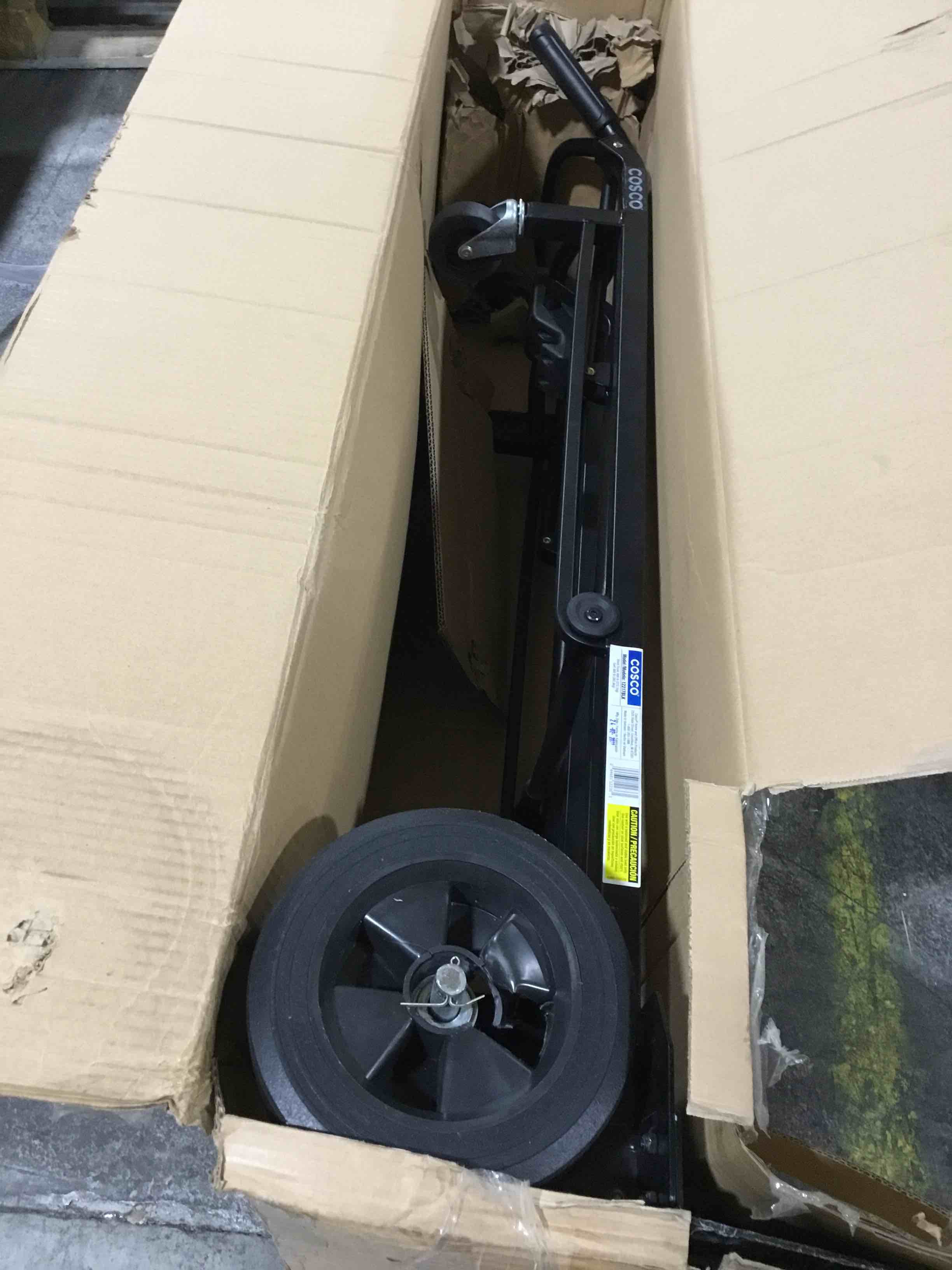 https://s3.amazonaws.com/lotting-images-prod/bidfta/RED5372064_1691160974227.jpeg