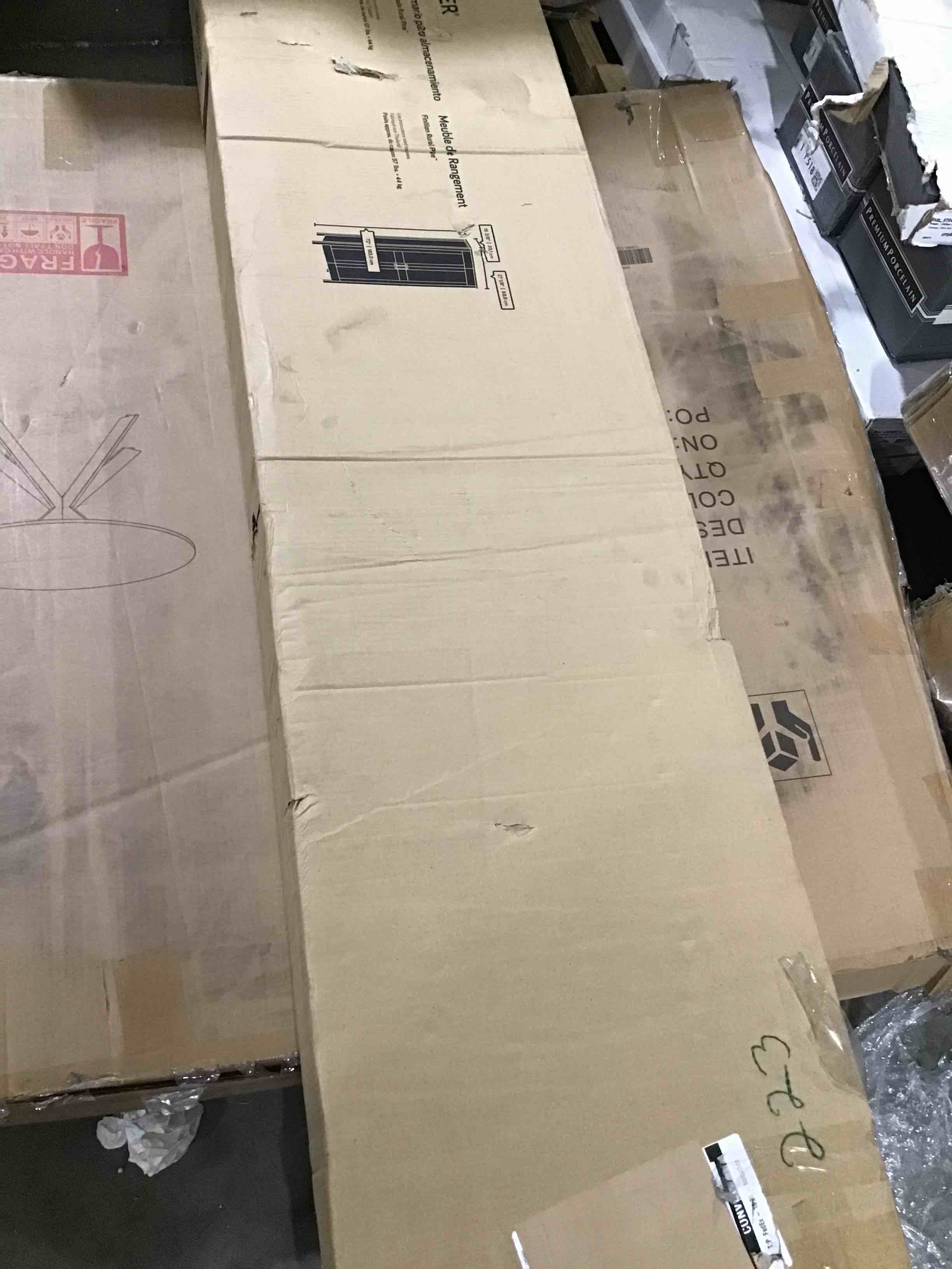 https://s3.amazonaws.com/lotting-images-prod/bidfta/RED5373085_1693256343981.jpeg