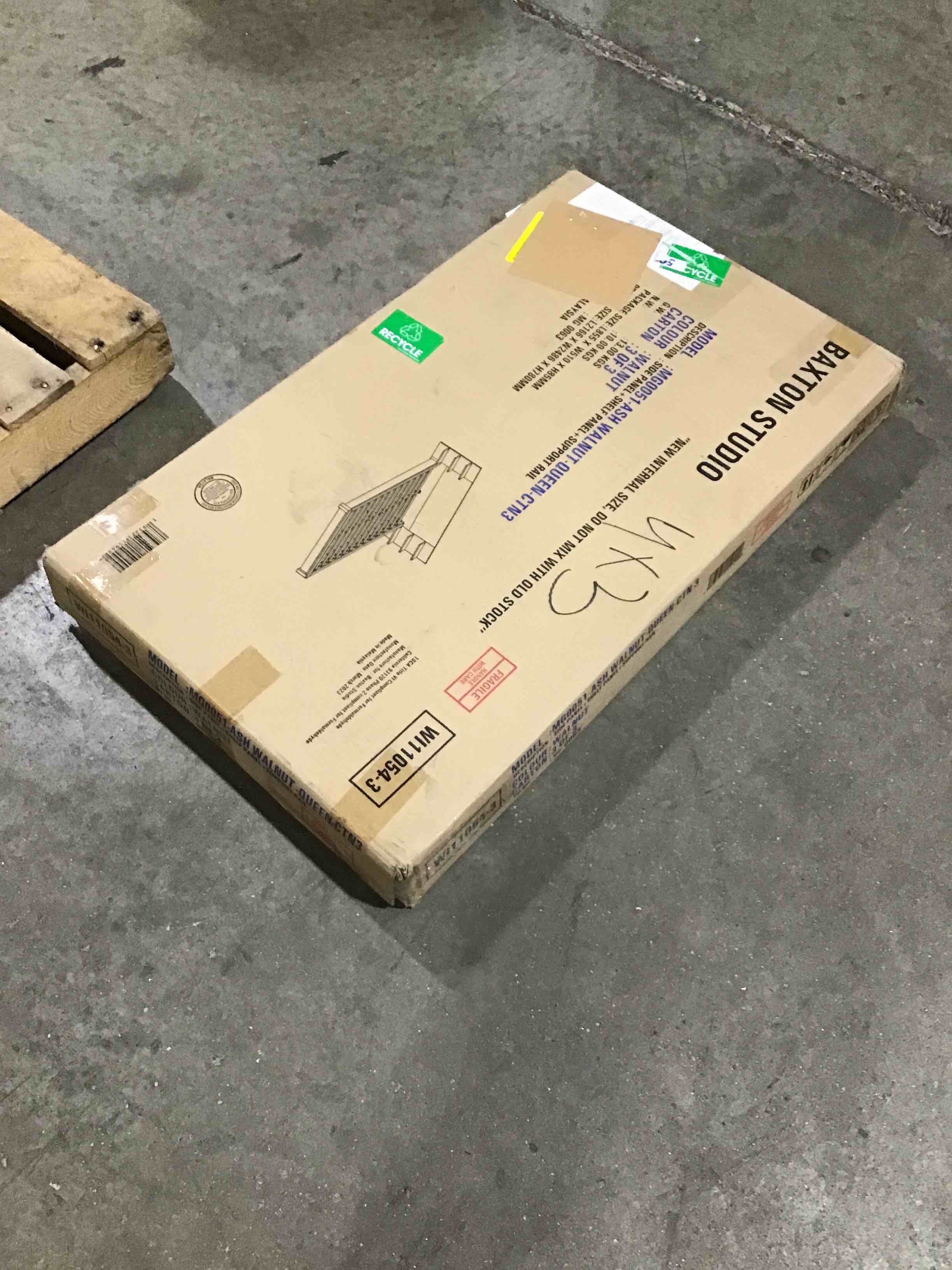 https://s3.amazonaws.com/lotting-images-prod/bidfta/RED5373185_1693416855099.jpeg