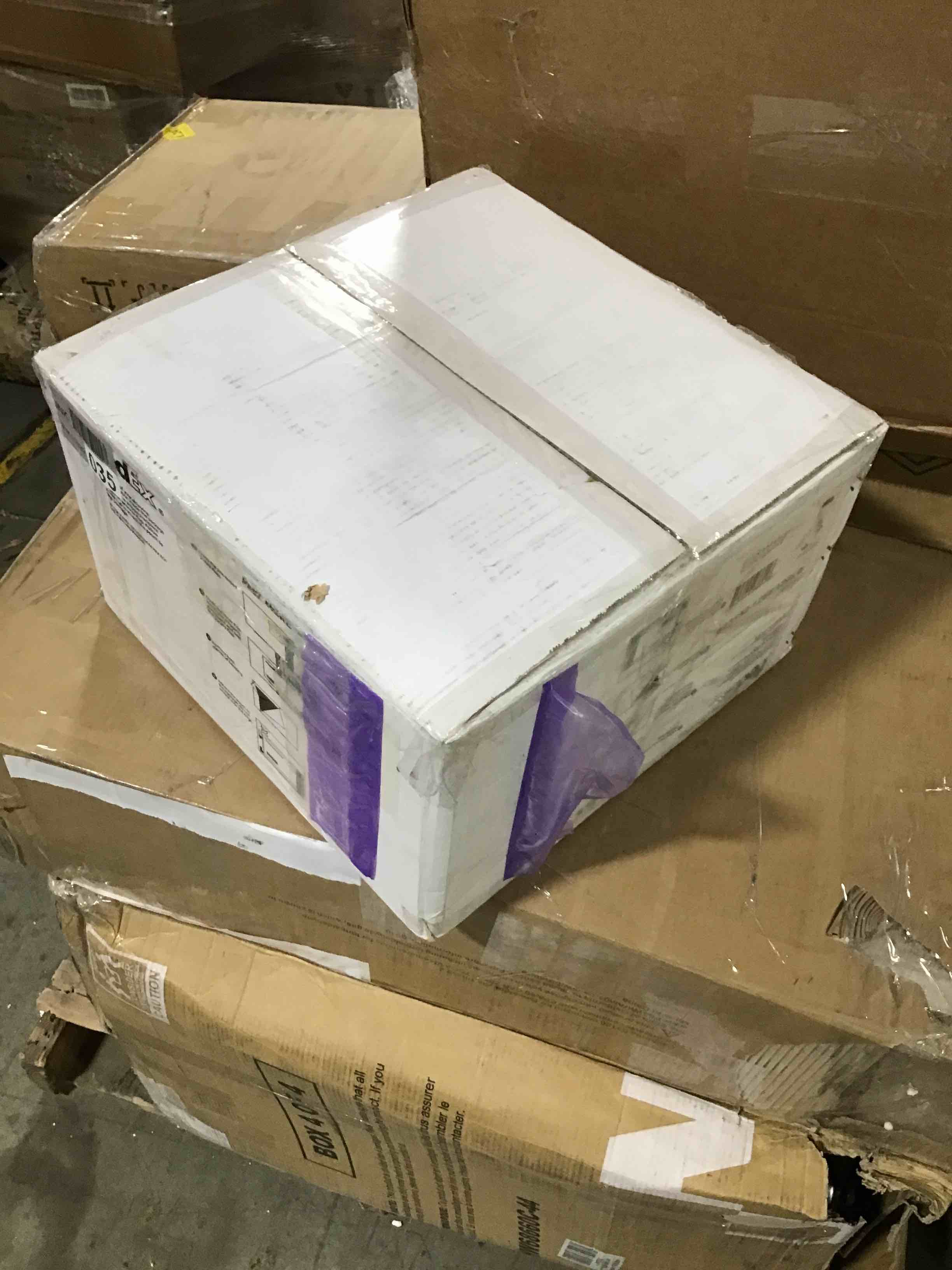 https://s3.amazonaws.com/lotting-images-prod/bidfta/RED5373399_1693927525994.jpeg