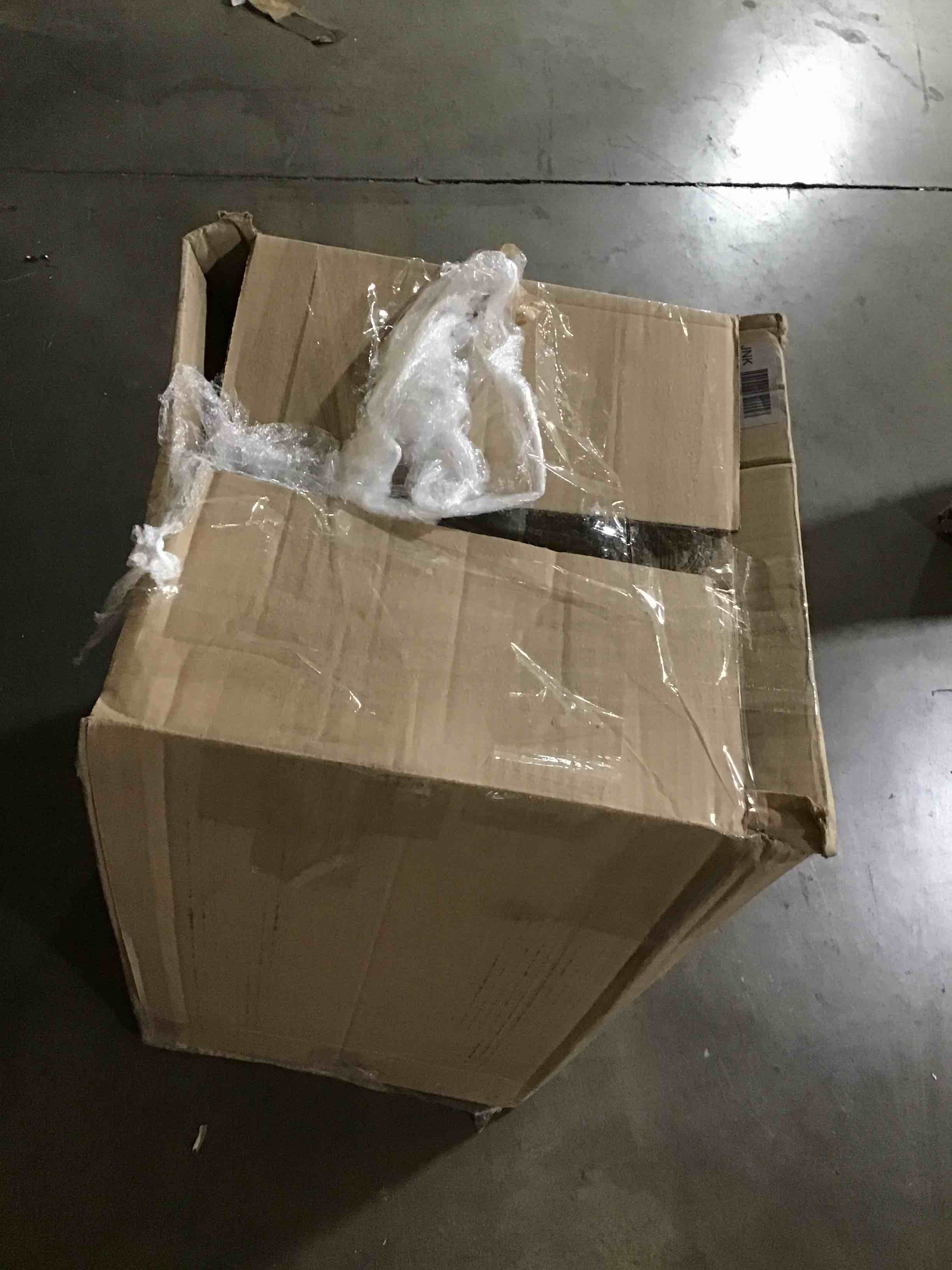 https://s3.amazonaws.com/lotting-images-prod/bidfta/RED5373617_1692888500778.jpeg