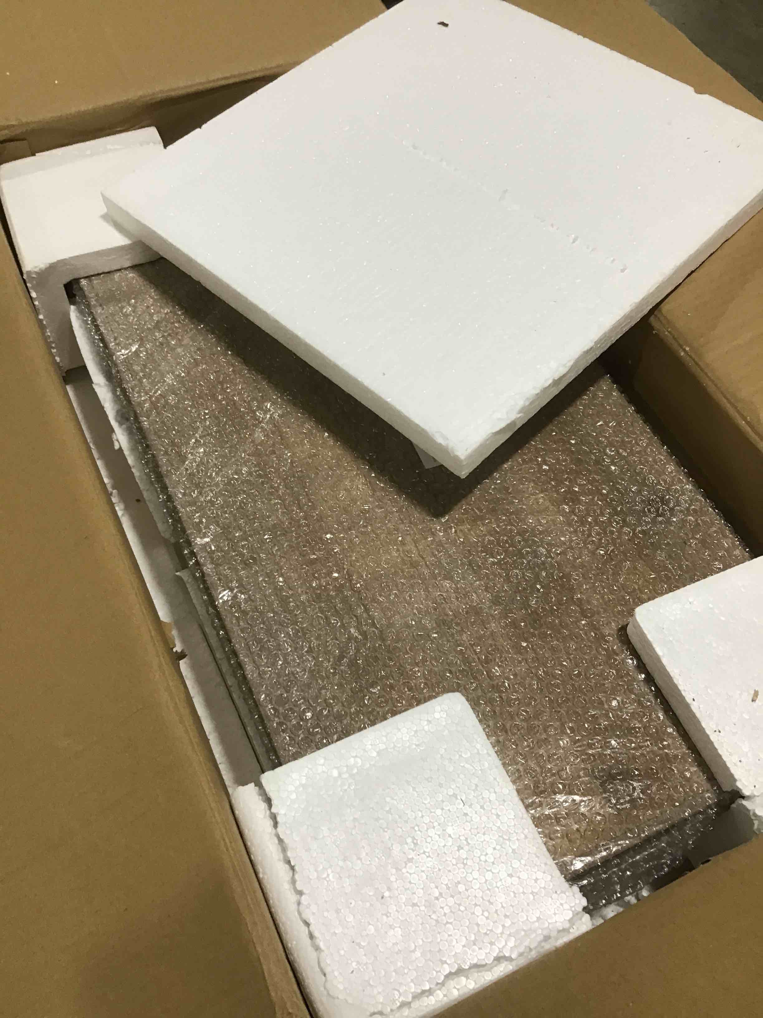 https://s3.amazonaws.com/lotting-images-prod/bidfta/RED5374589_1696275579620.jpeg
