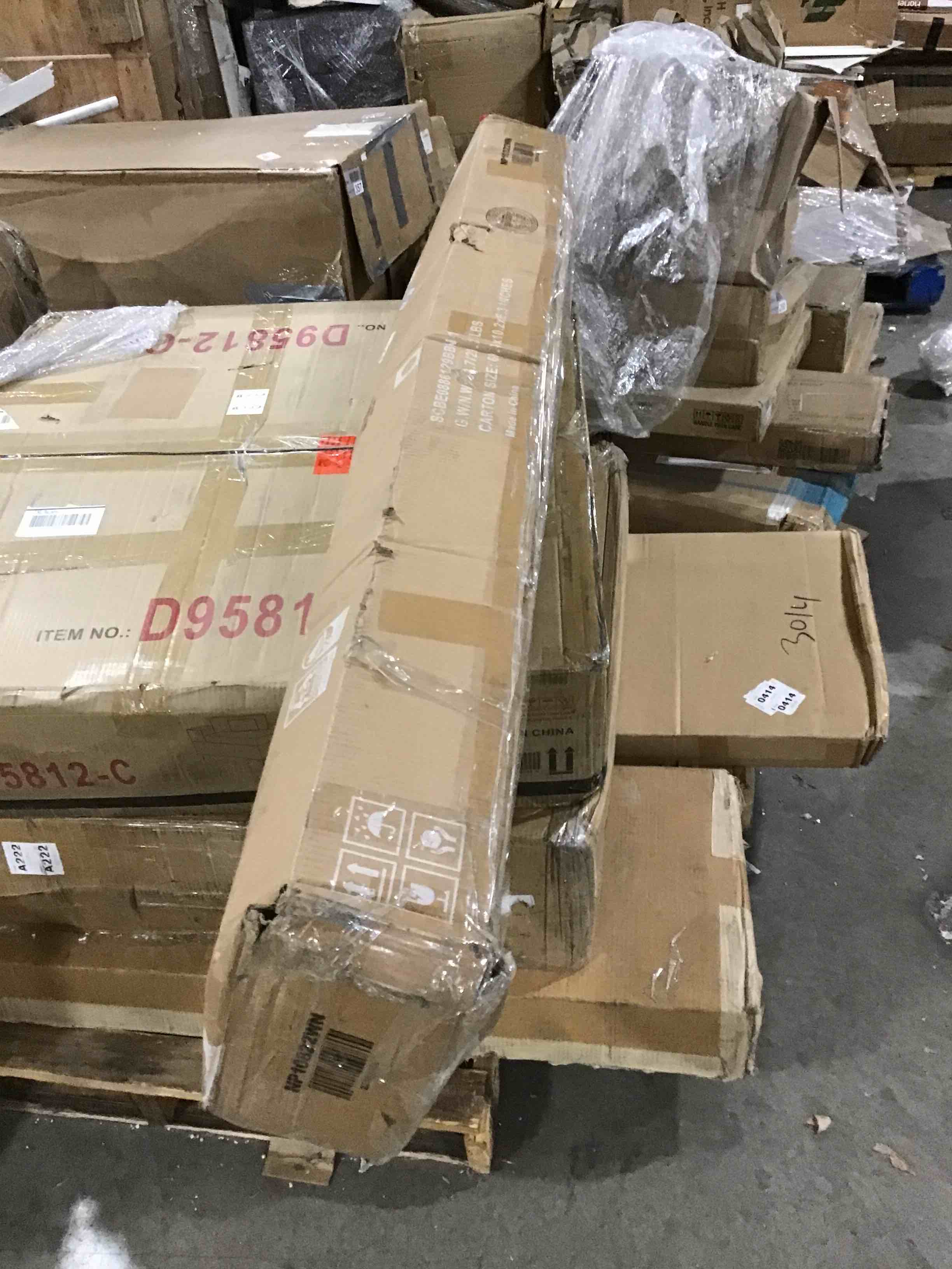 https://s3.amazonaws.com/lotting-images-prod/bidfta/RED5374649_1696446465498.jpeg