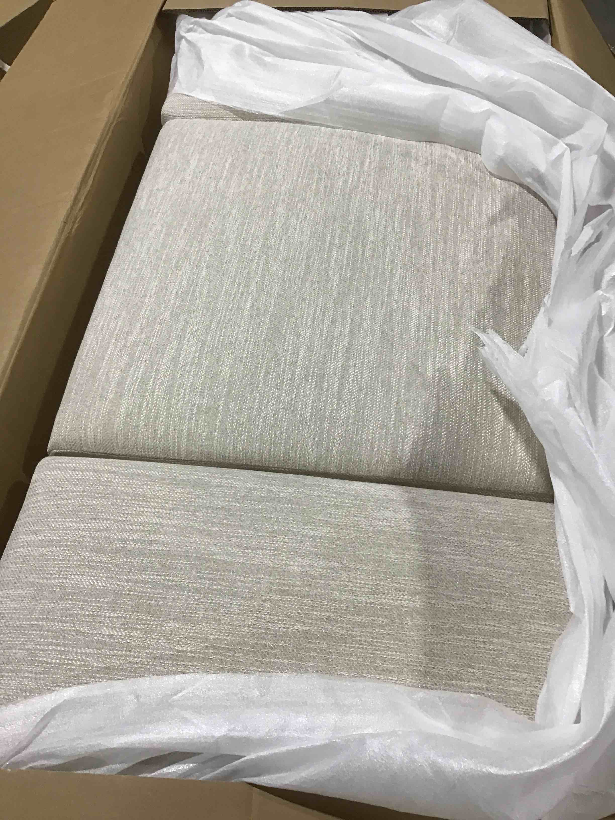 https://s3.amazonaws.com/lotting-images-prod/bidfta/RED5374723_1696594324568.jpeg