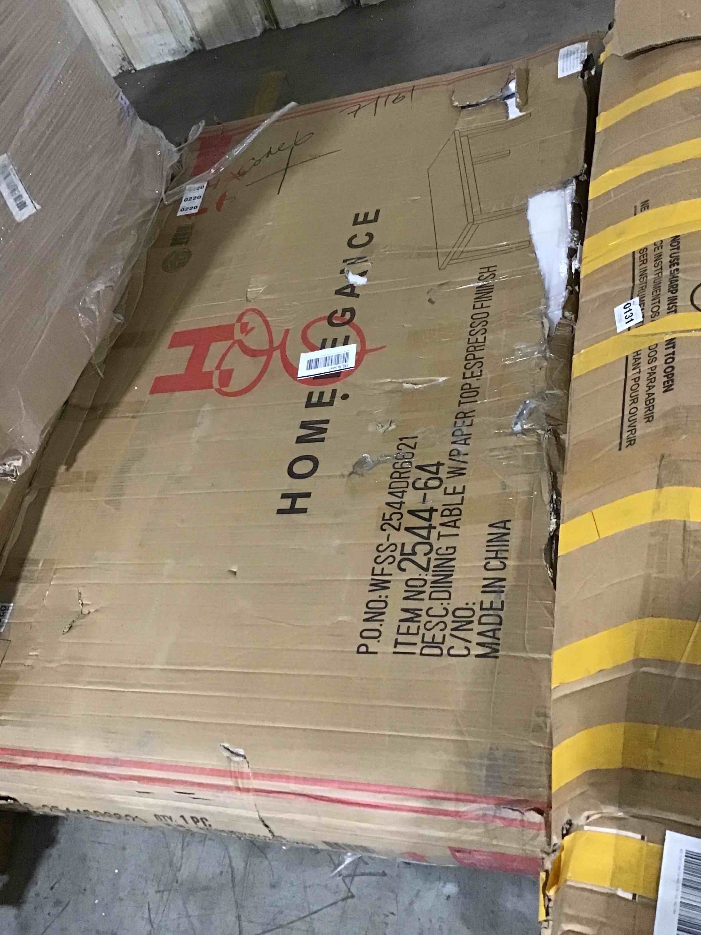 https://s3.amazonaws.com/lotting-images-prod/bidfta/RED5375926_1691769126600.jpeg