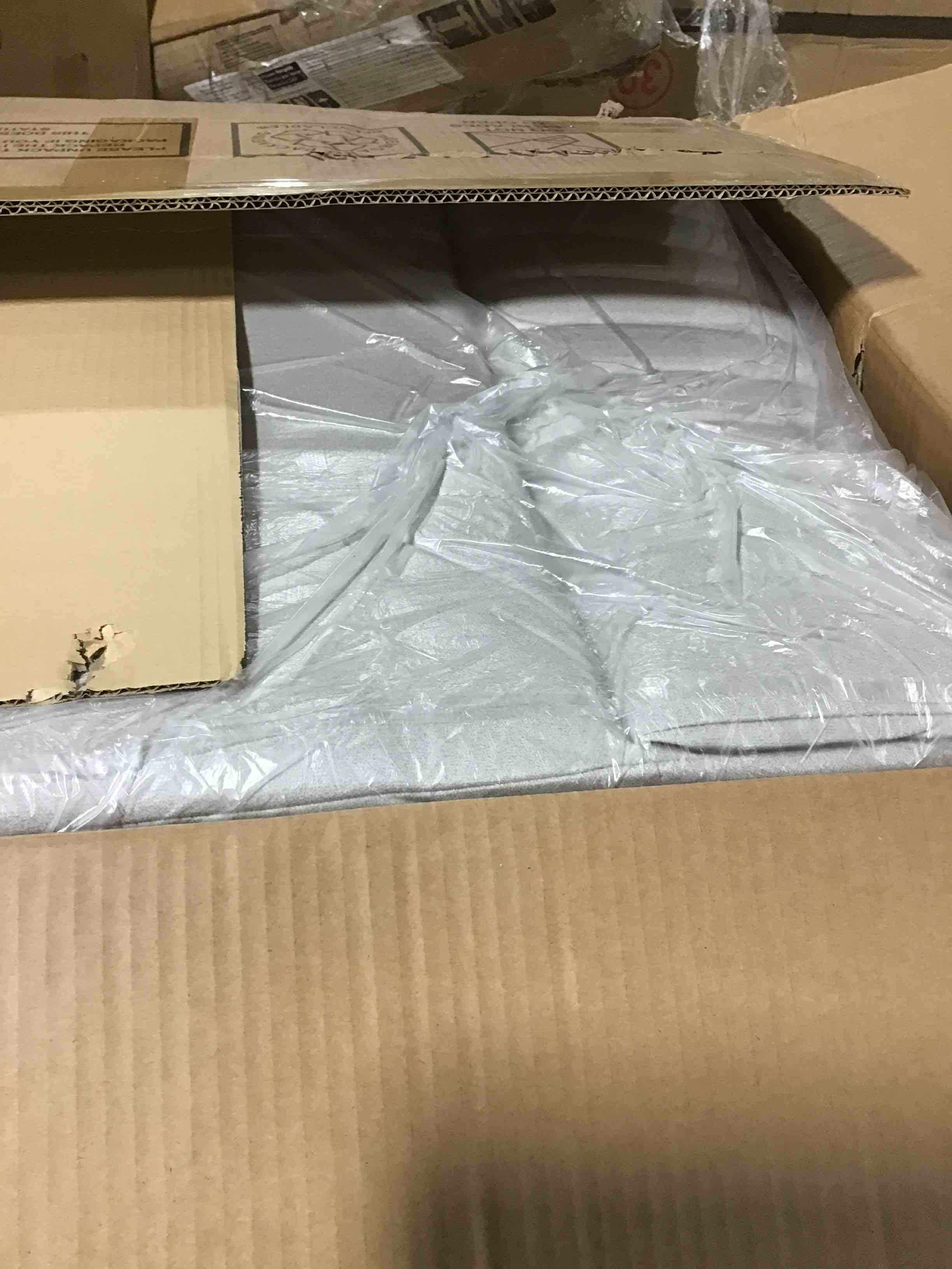 https://s3.amazonaws.com/lotting-images-prod/bidfta/RED5376583_1689701317150.jpeg