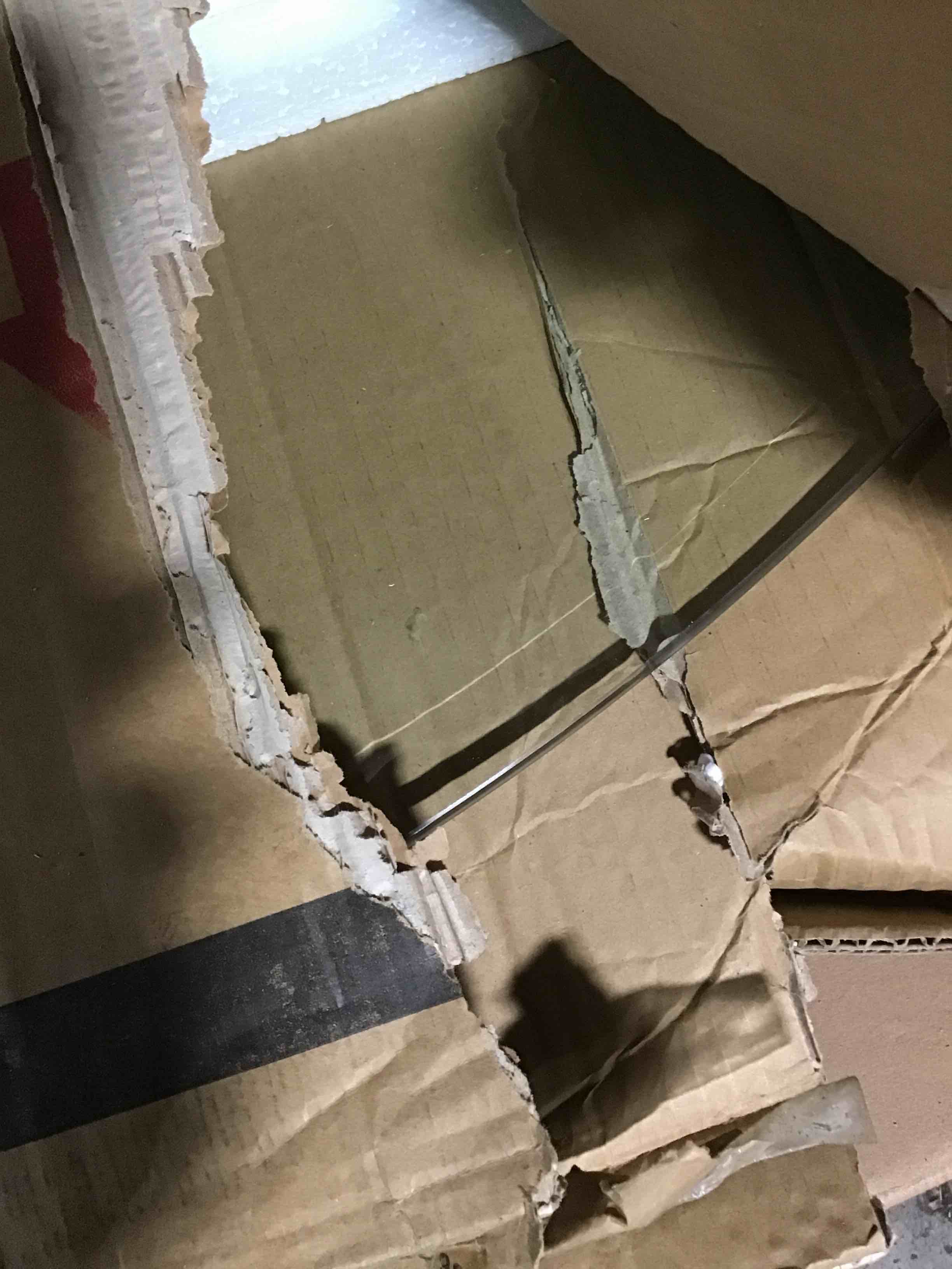https://s3.amazonaws.com/lotting-images-prod/bidfta/RED5377056_1690565230051.jpeg
