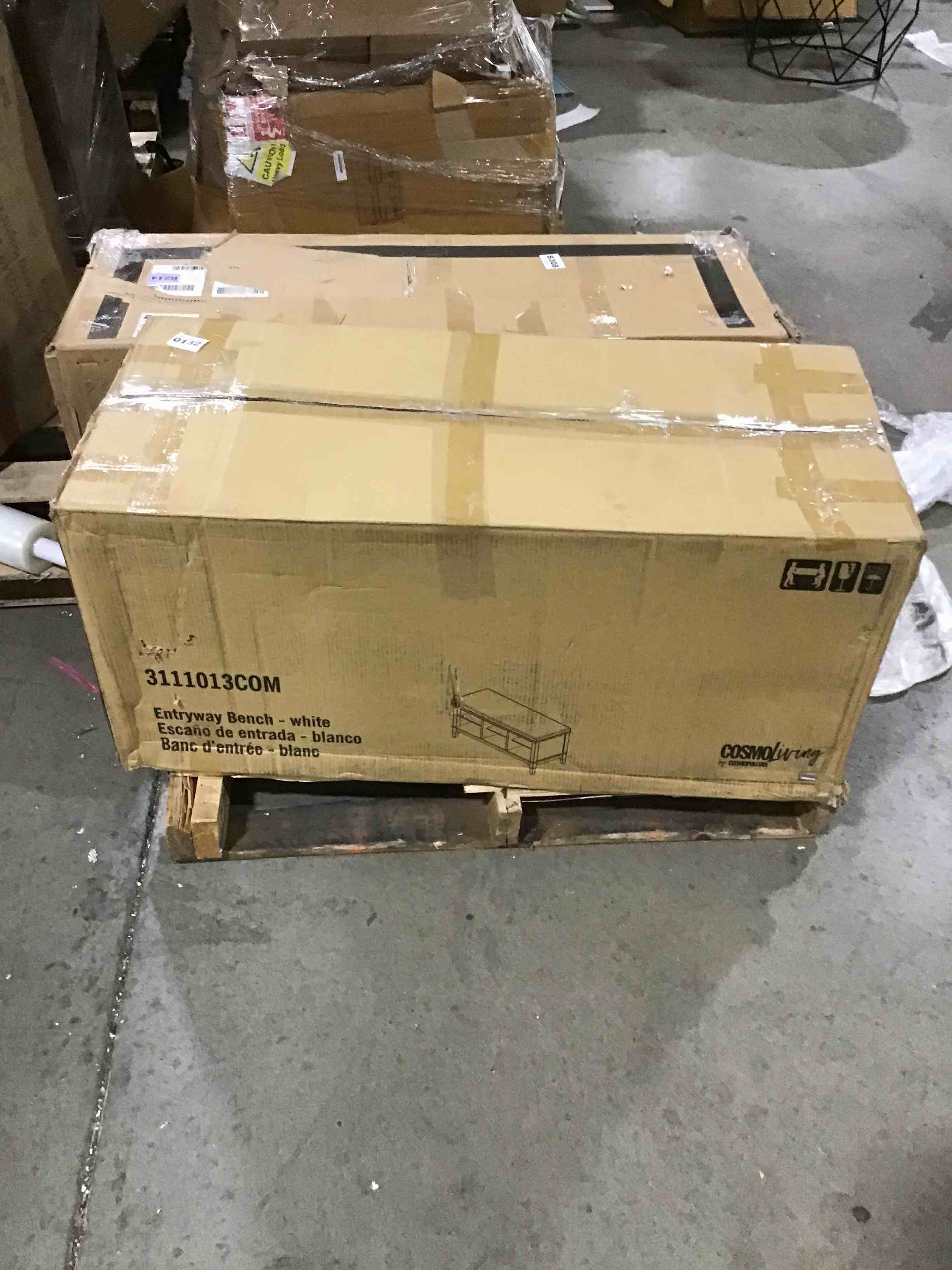 https://s3.amazonaws.com/lotting-images-prod/bidfta/RED5377091_1690901346858.jpeg