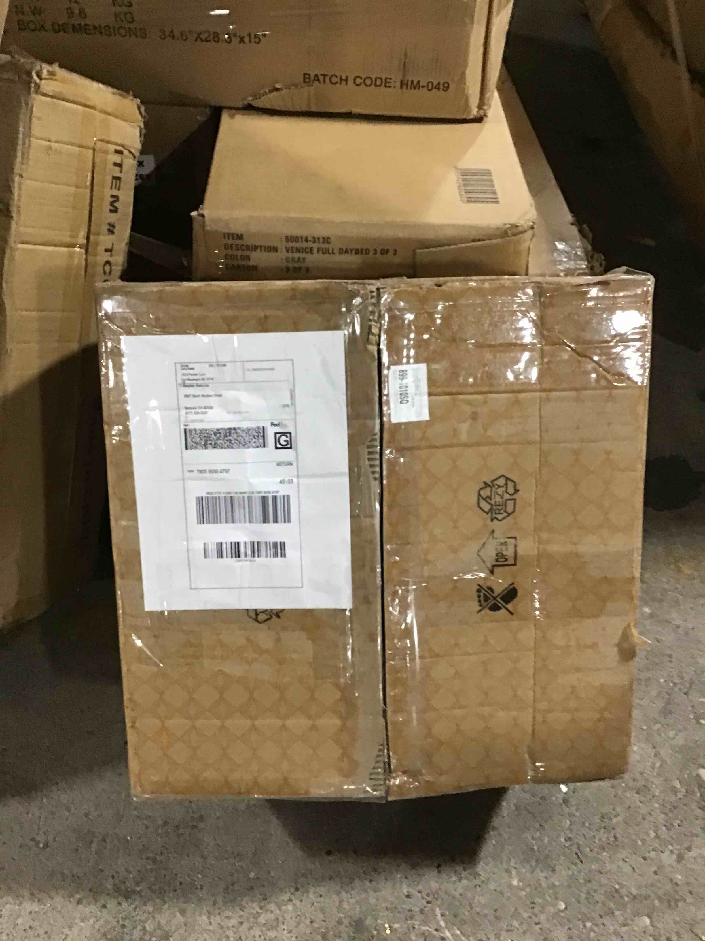 https://s3.amazonaws.com/lotting-images-prod/bidfta/RED5379521_1689967647174.jpeg