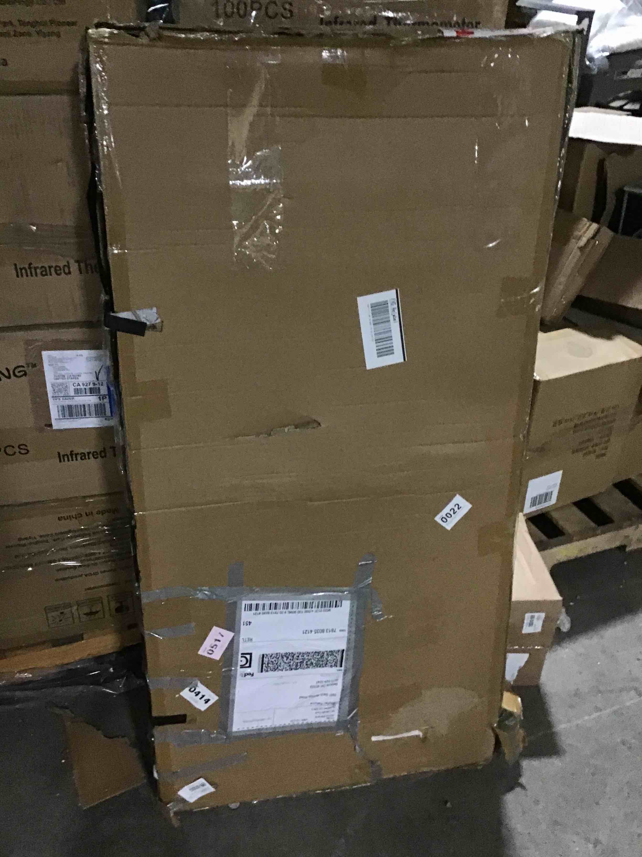 https://s3.amazonaws.com/lotting-images-prod/bidfta/RED5379905_1690893639795.jpeg