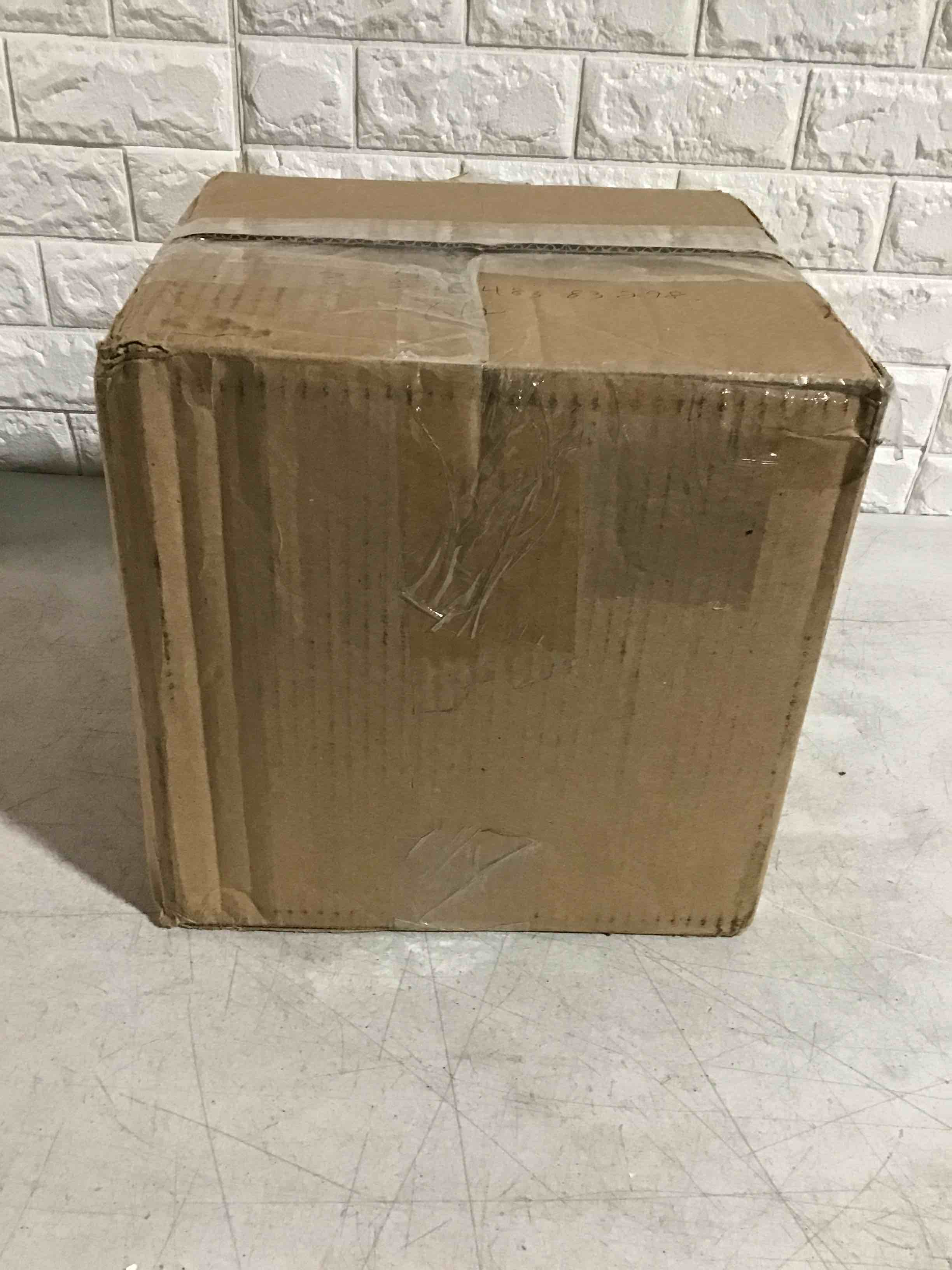 https://s3.amazonaws.com/lotting-images-prod/bidfta/RED5380756_1691513302063.jpeg