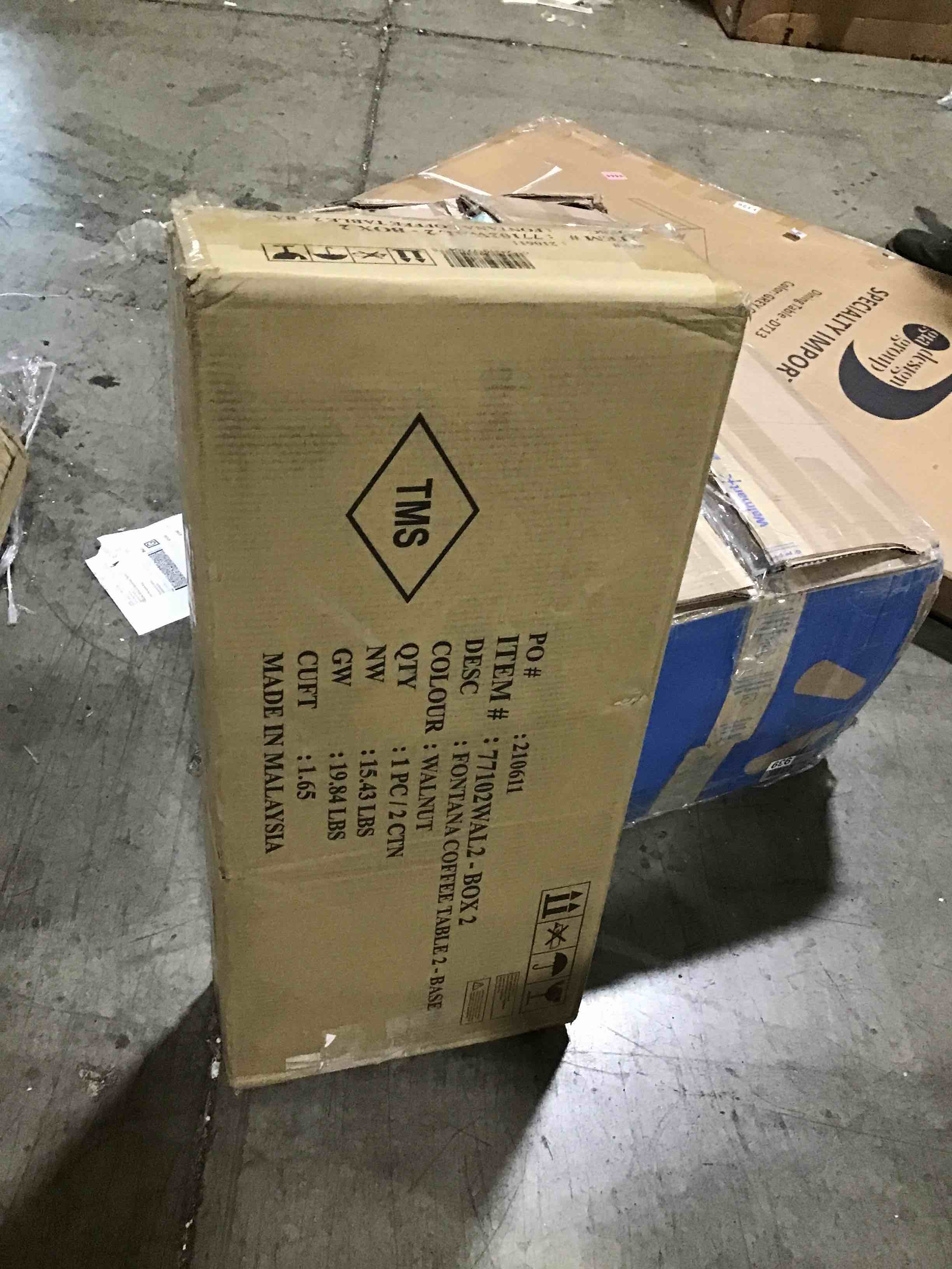 https://s3.amazonaws.com/lotting-images-prod/bidfta/RED5381951_1691694371700.jpeg