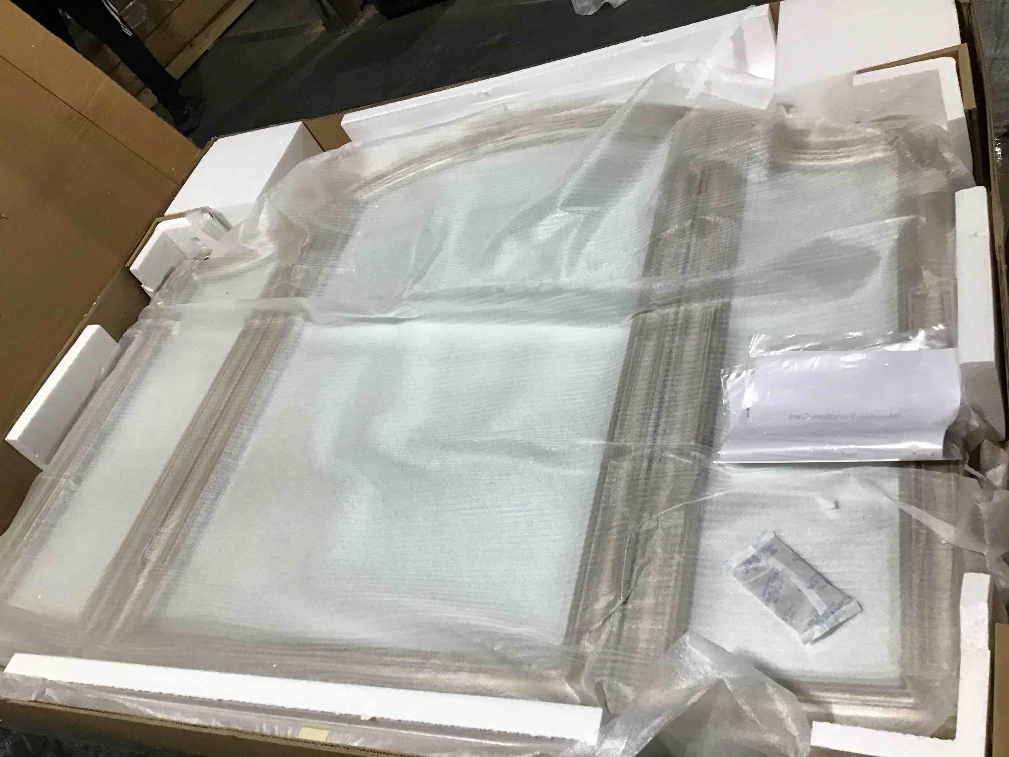 https://s3.amazonaws.com/lotting-images-prod/bidfta/RED5383407_1696596846953.jpeg