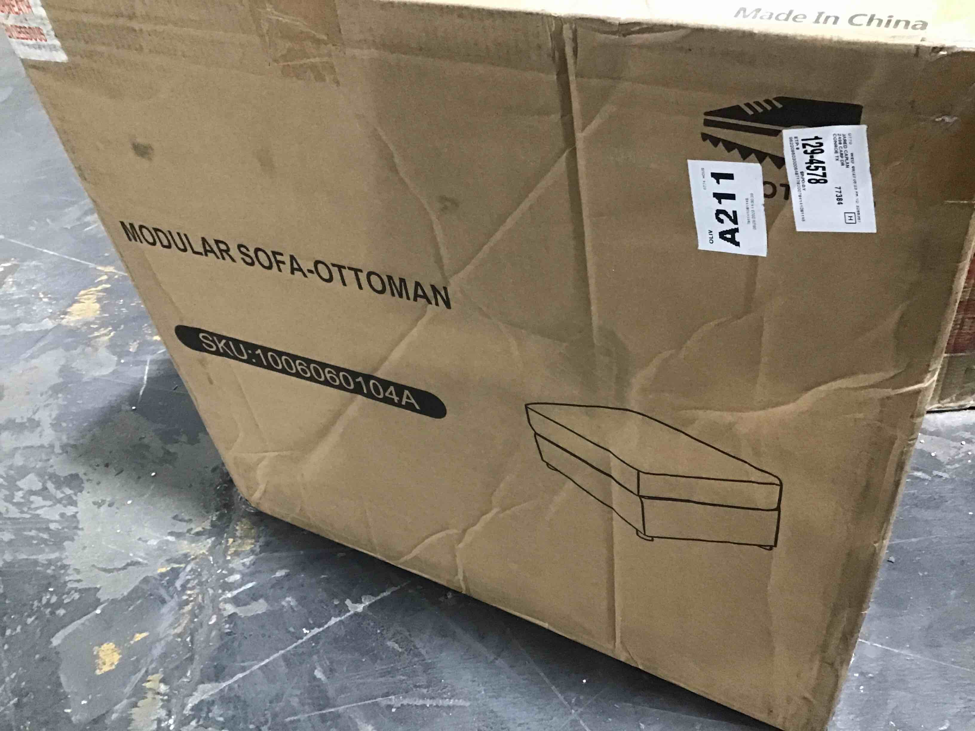 https://s3.amazonaws.com/lotting-images-prod/bidfta/RED5383905_1697541843195.jpeg