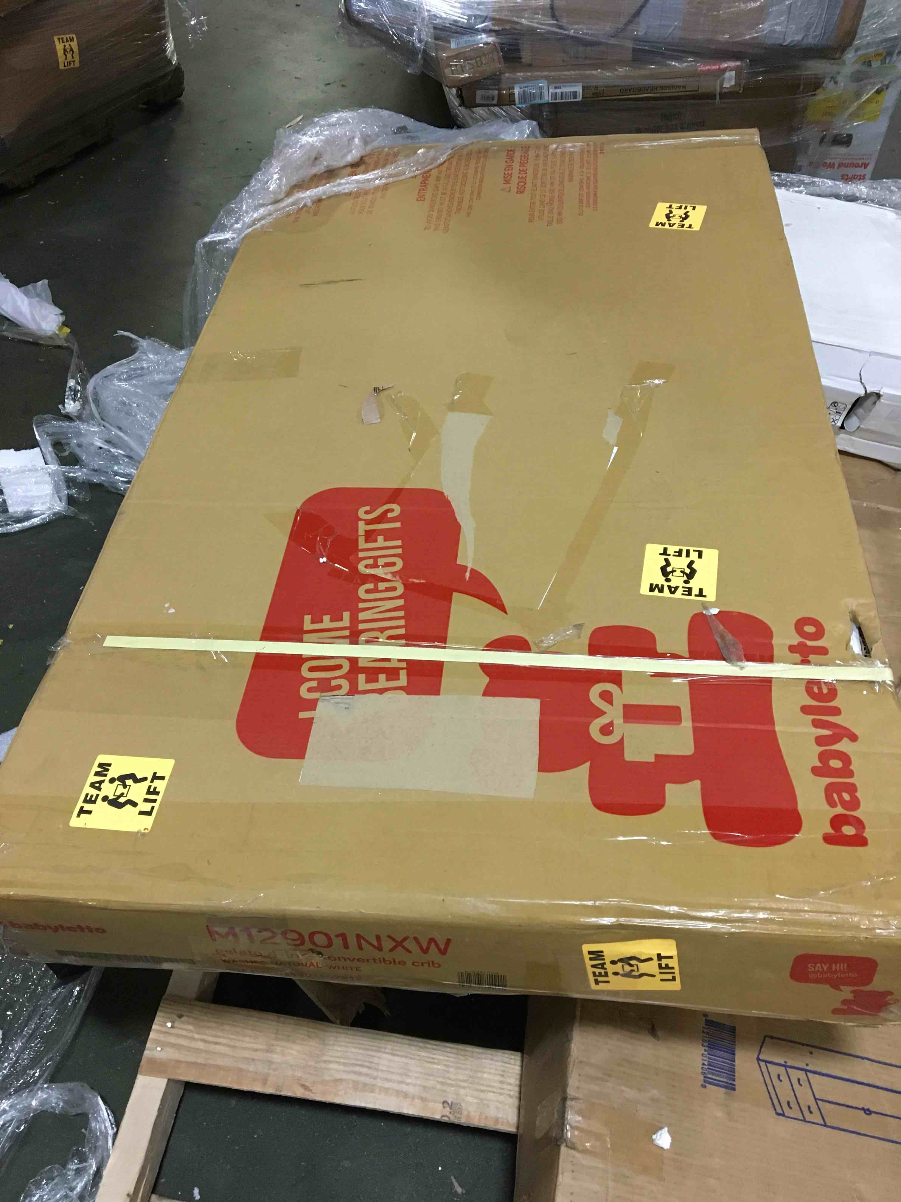 https://s3.amazonaws.com/lotting-images-prod/bidfta/RED5383952_1689873956199.jpeg