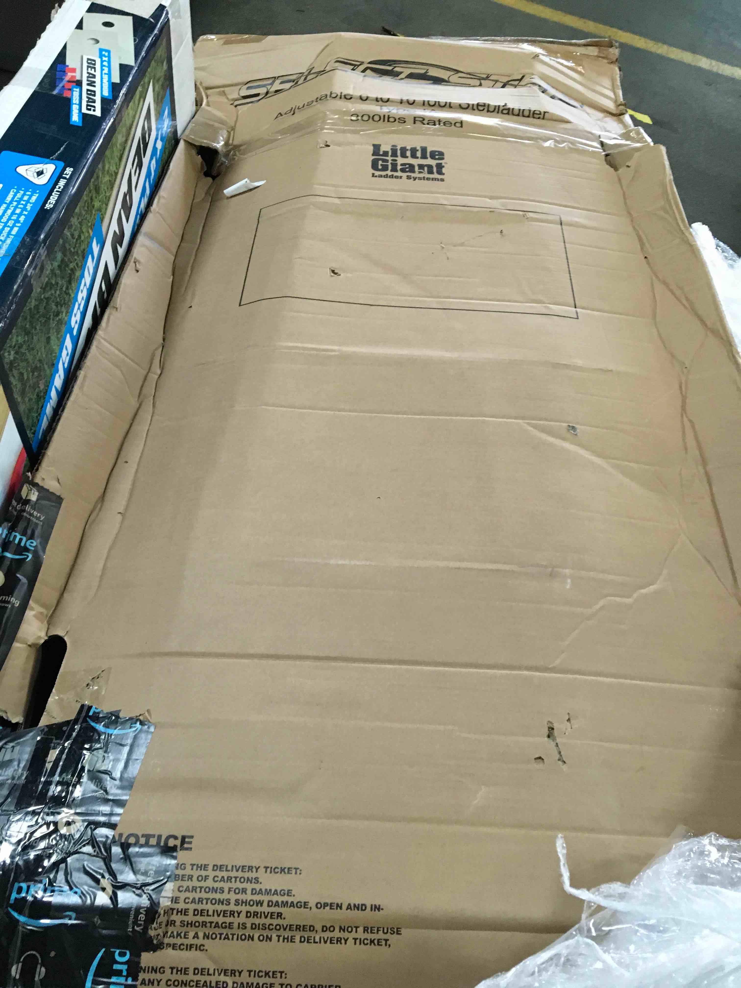 https://s3.amazonaws.com/lotting-images-prod/bidfta/RED5384168_1689969037401.jpeg