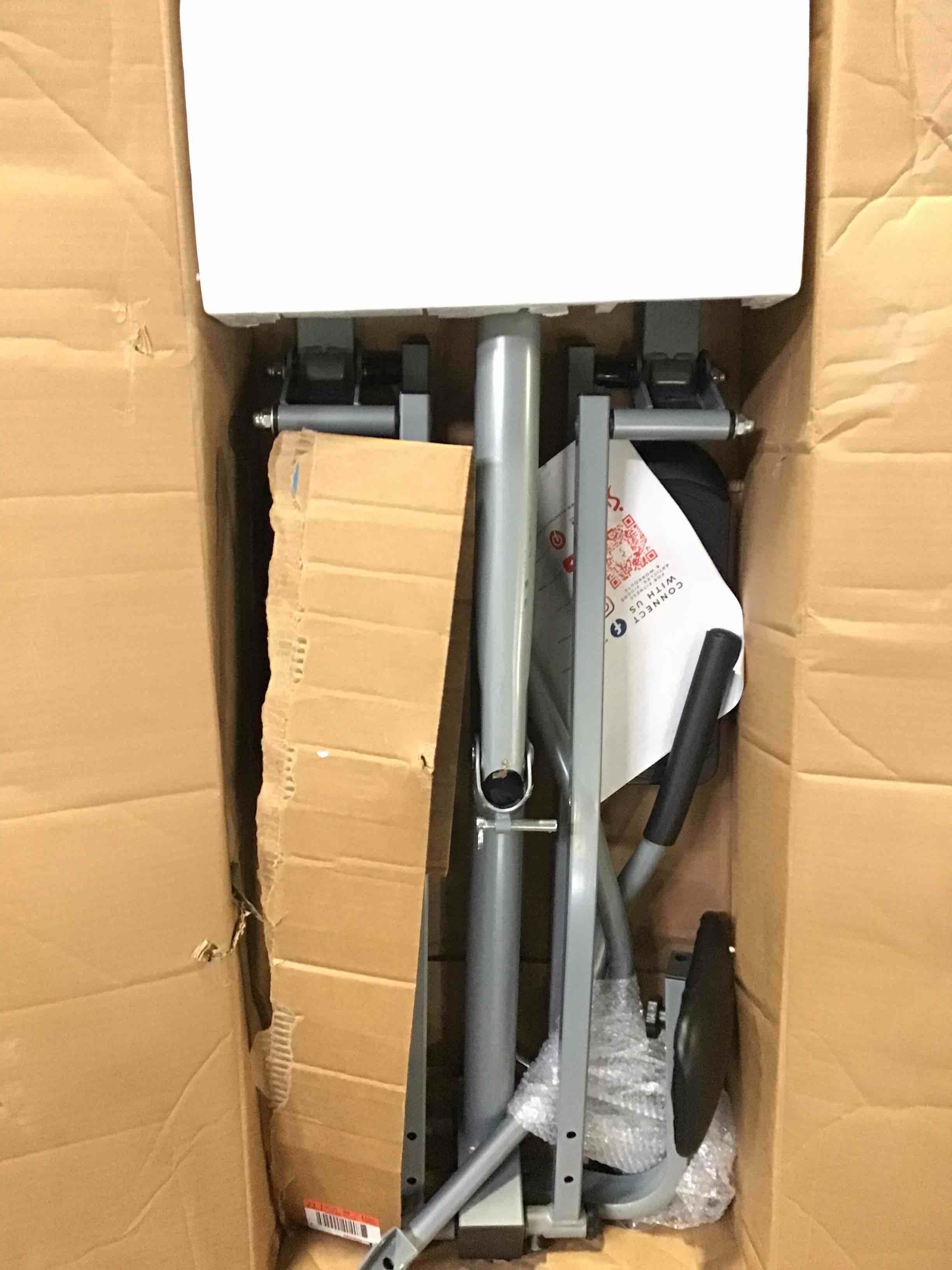 https://s3.amazonaws.com/lotting-images-prod/bidfta/RED5384776_1690566679980.jpeg