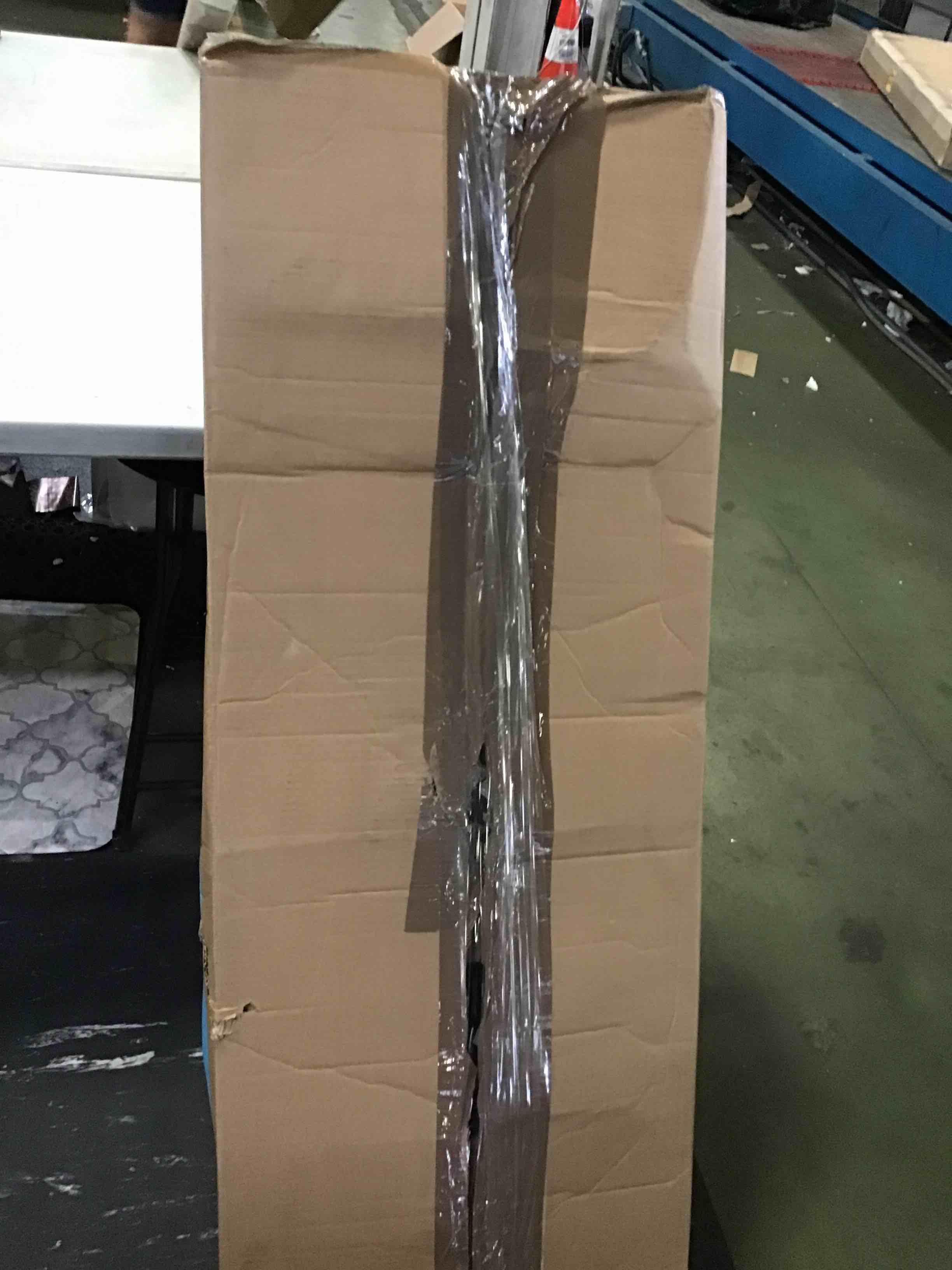 https://s3.amazonaws.com/lotting-images-prod/bidfta/RED5384776_1690566728733.jpeg