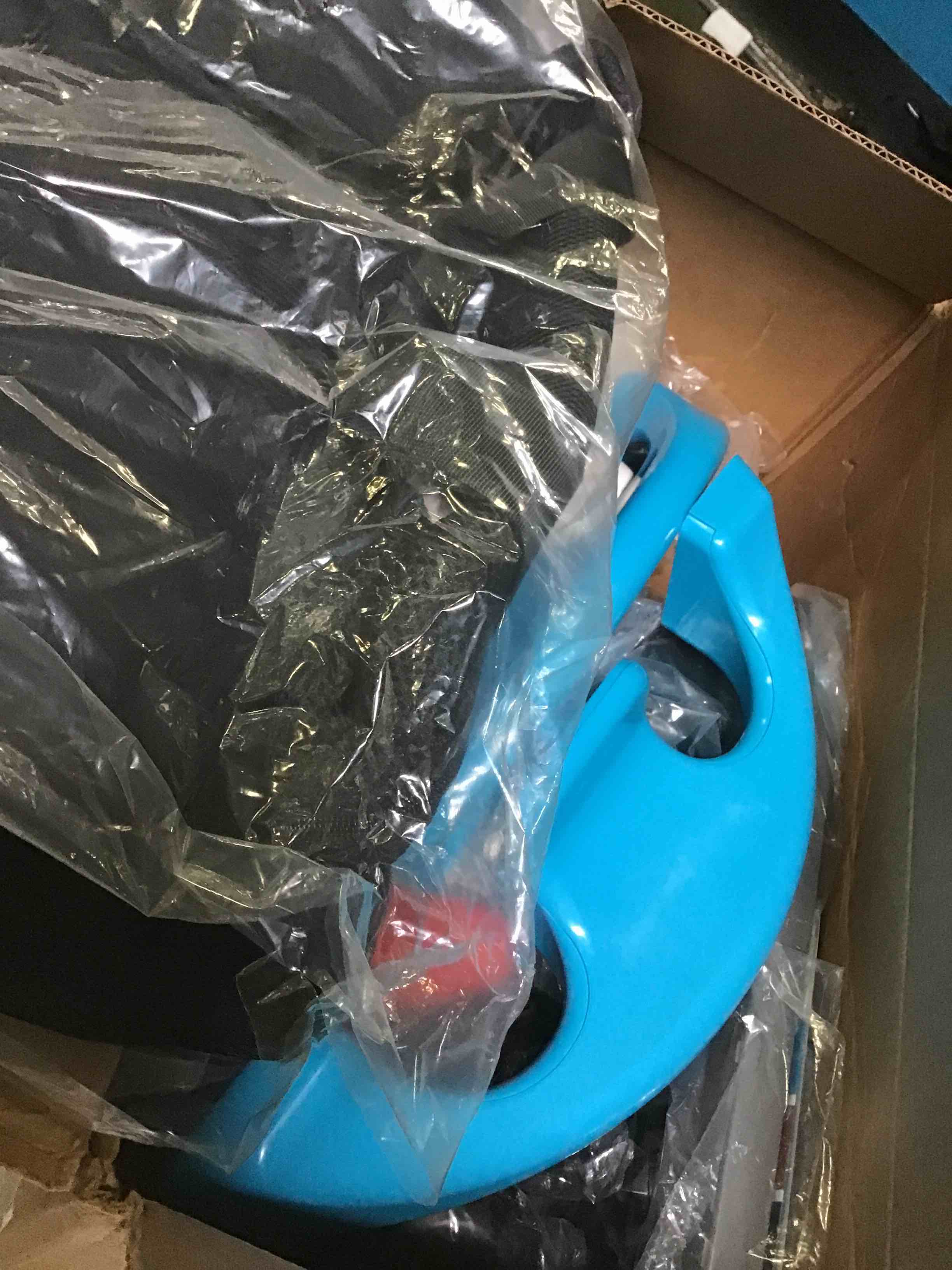 https://s3.amazonaws.com/lotting-images-prod/bidfta/RED5384882_1691092158113.jpeg