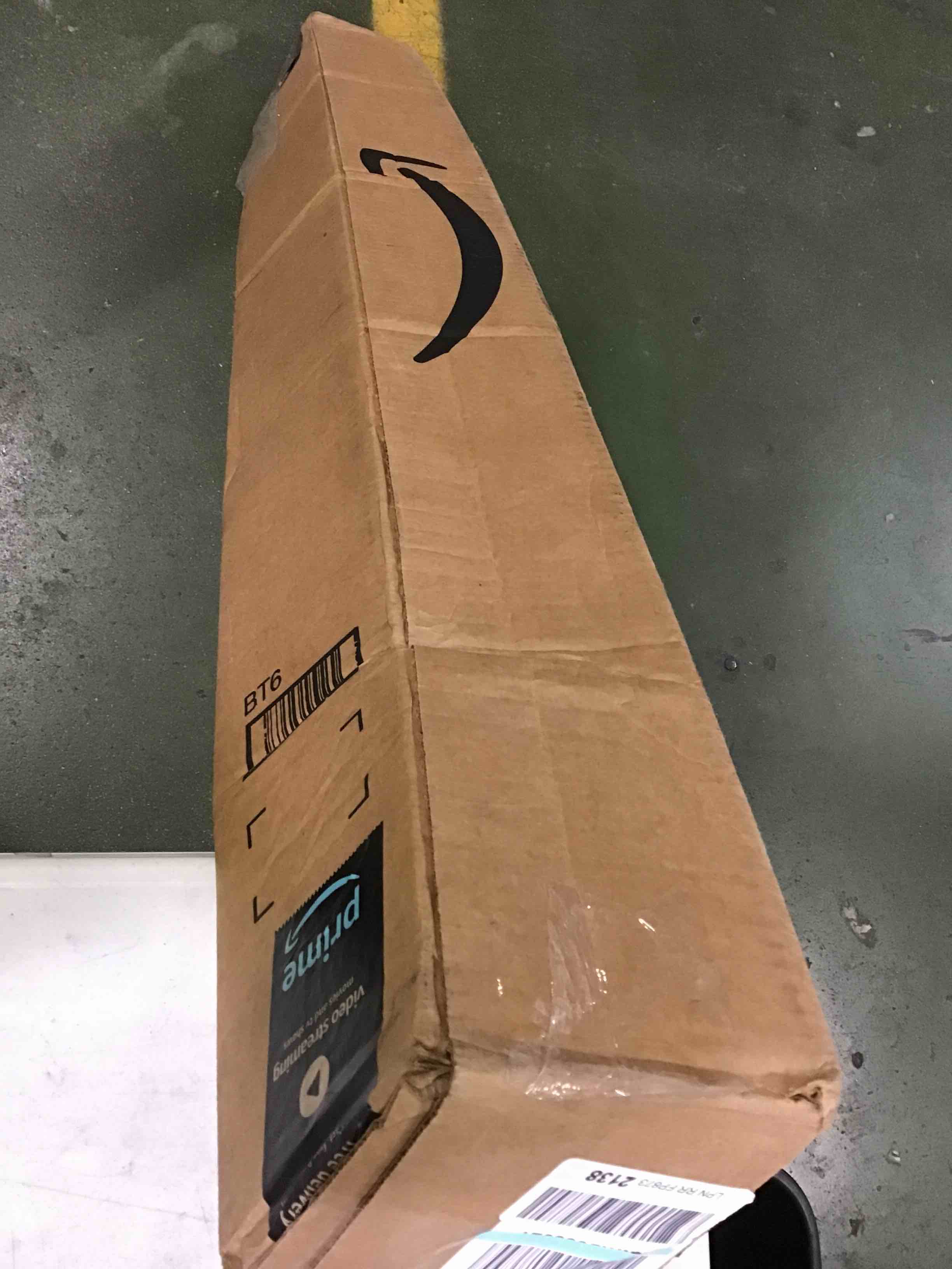 https://s3.amazonaws.com/lotting-images-prod/bidfta/RED5385143_1692279142723.jpeg