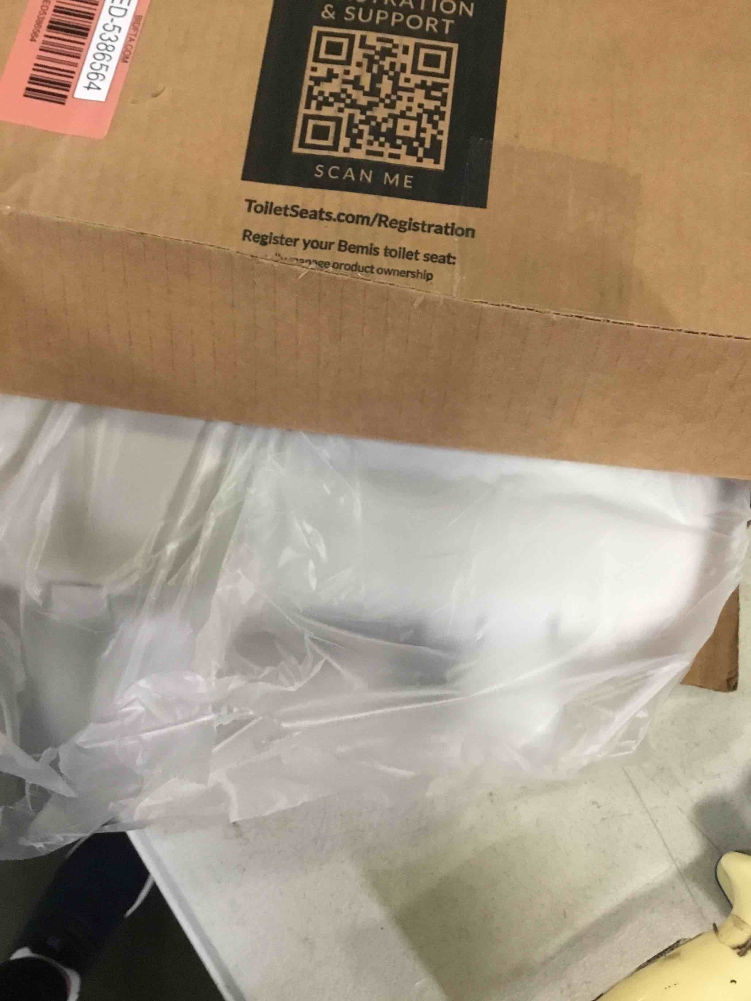 https://s3.amazonaws.com/lotting-images-prod/bidfta/RED5386564_1689615274183.jpeg