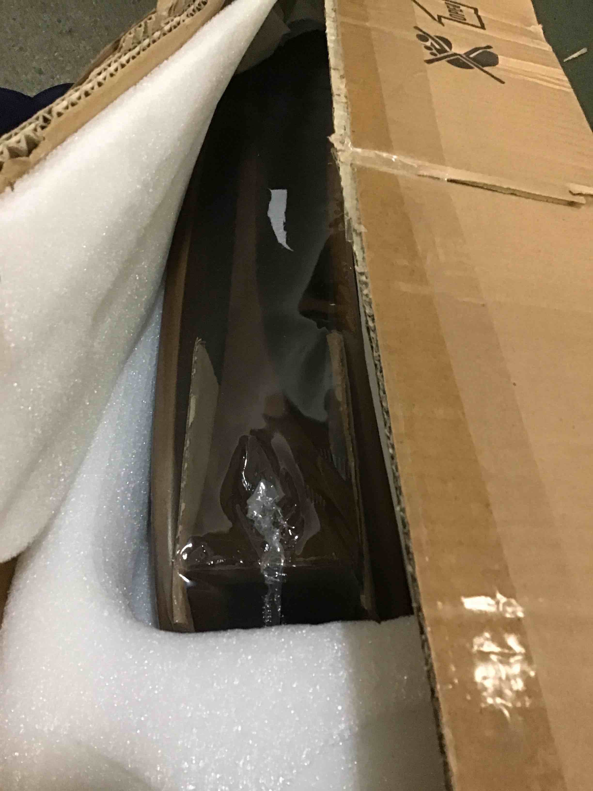 https://s3.amazonaws.com/lotting-images-prod/bidfta/RED5386917_1689781942973.jpeg