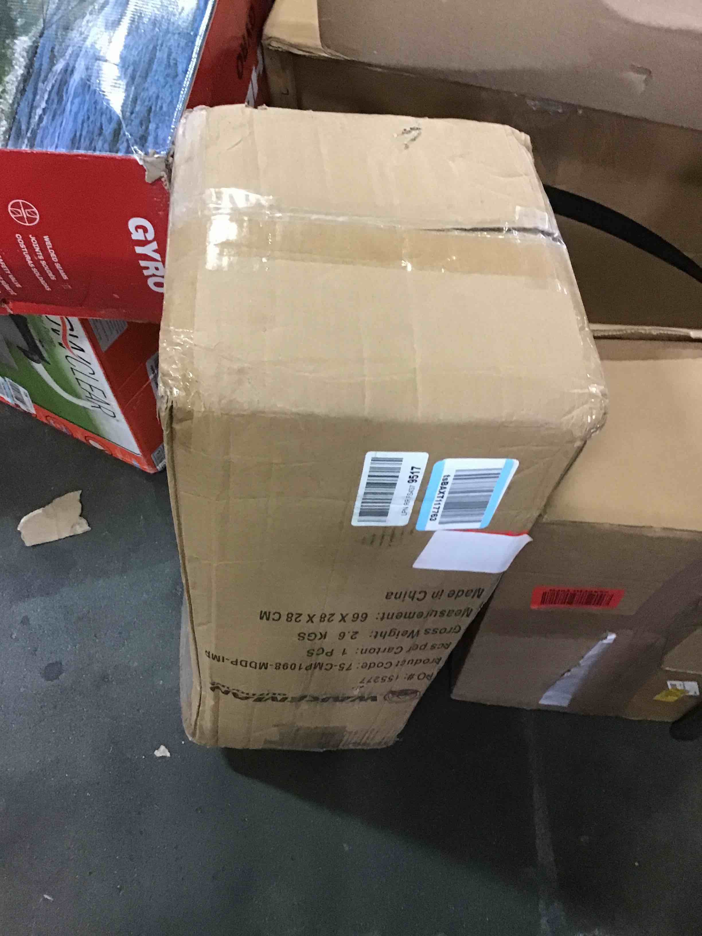 https://s3.amazonaws.com/lotting-images-prod/bidfta/RED5386927_1689783735775.jpeg