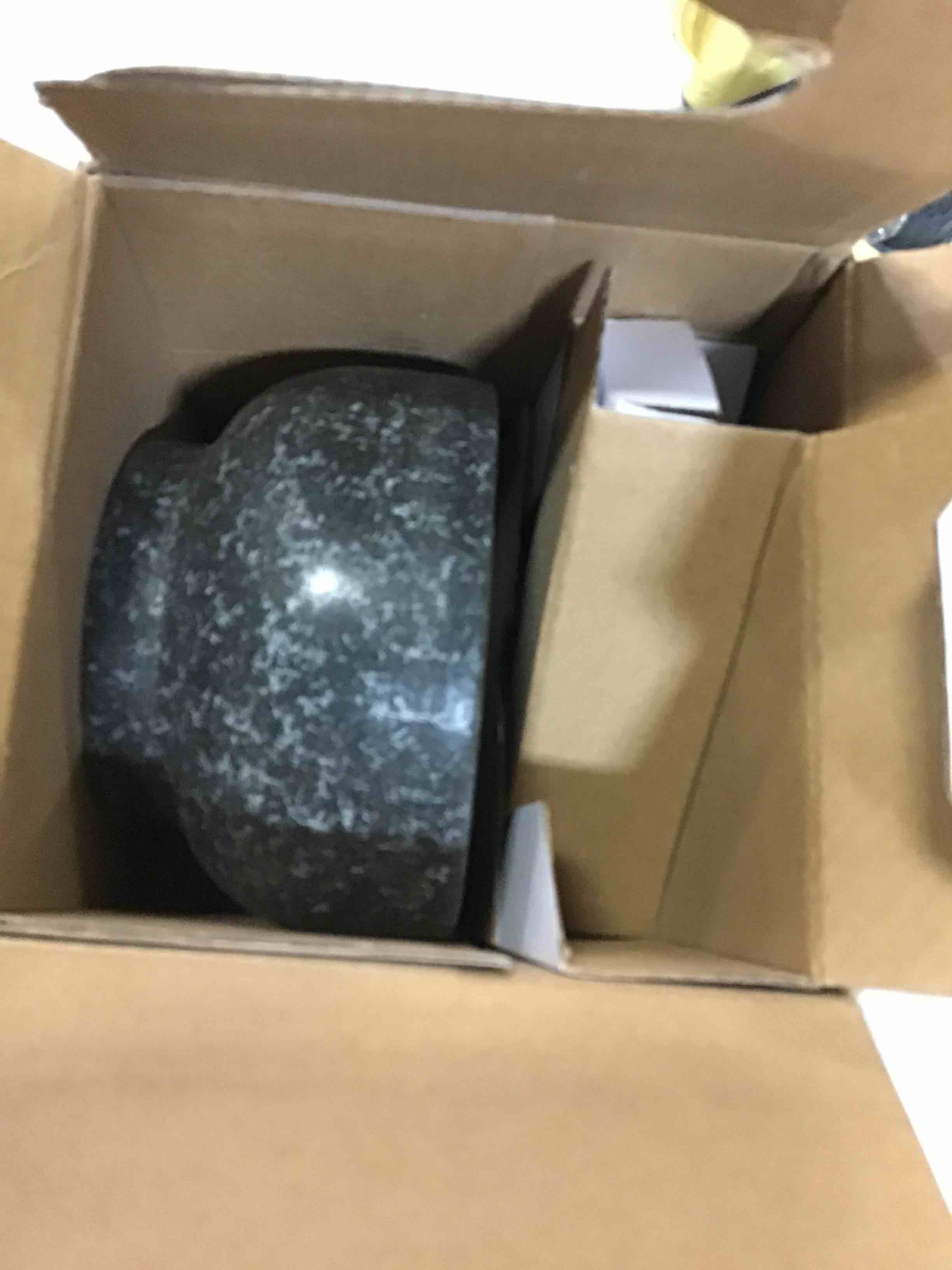 https://s3.amazonaws.com/lotting-images-prod/bidfta/RED5387466_1689695202413.jpeg