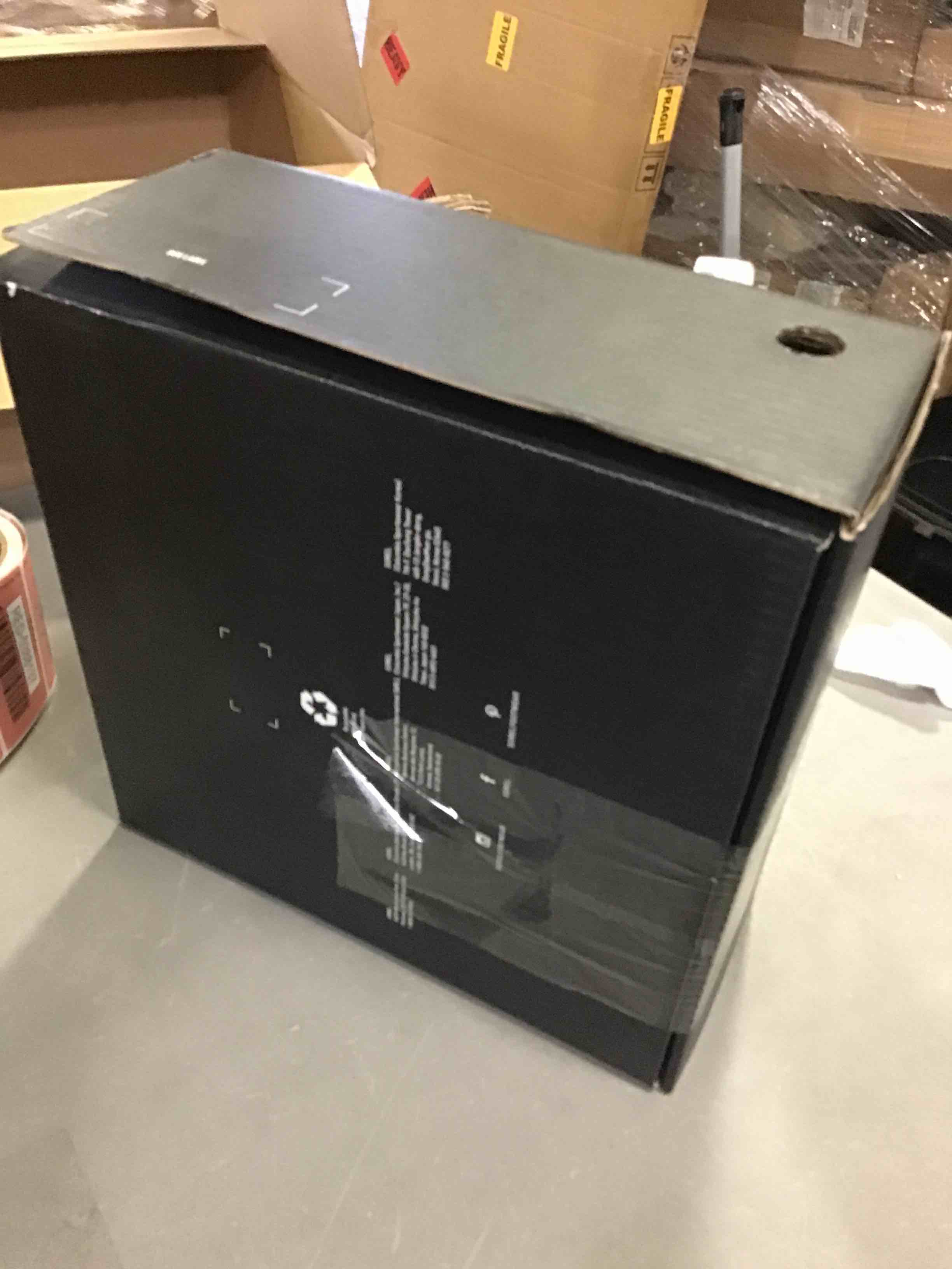 https://s3.amazonaws.com/lotting-images-prod/bidfta/RED5388136_1690212035170.jpeg
