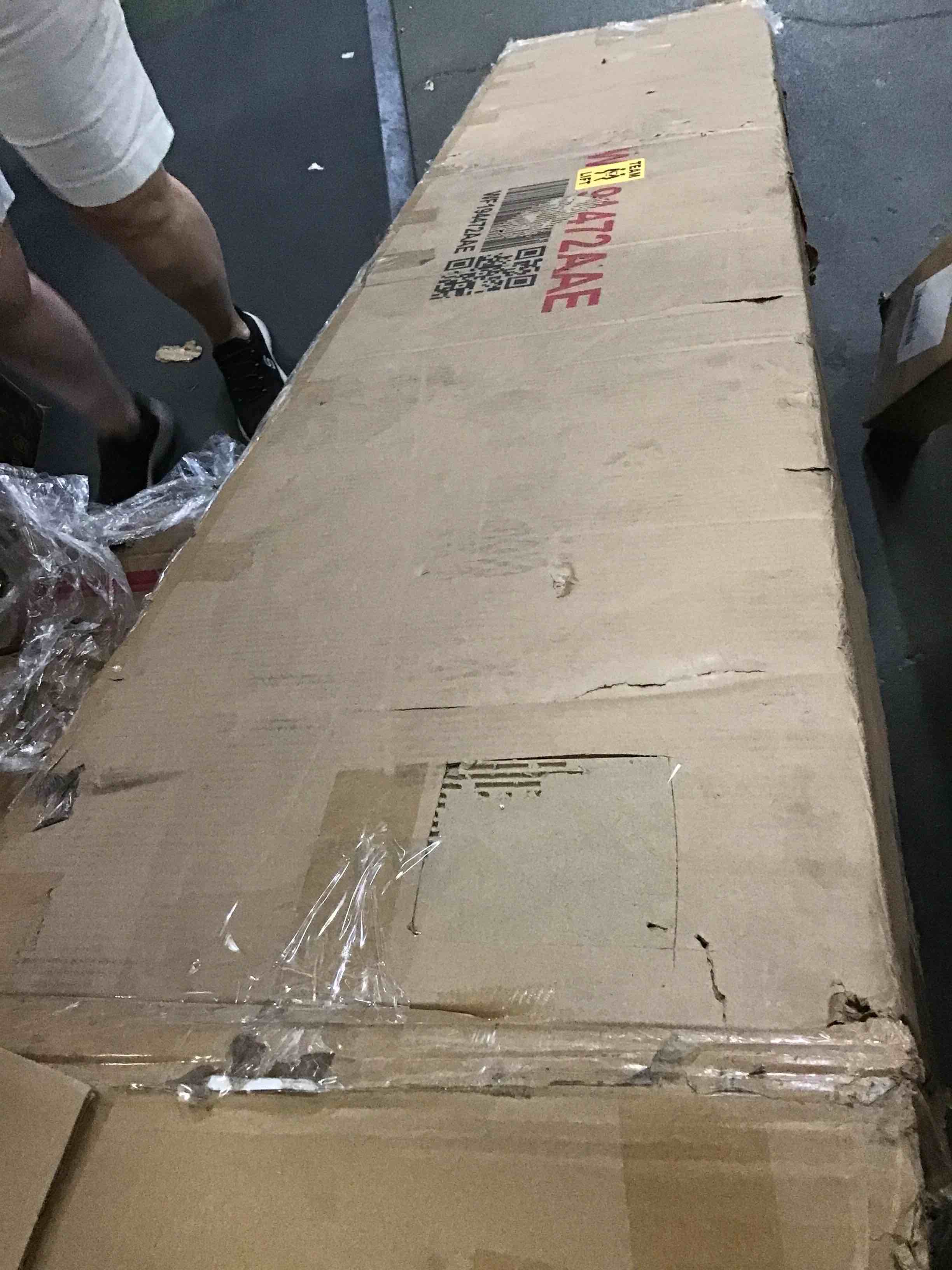 https://s3.amazonaws.com/lotting-images-prod/bidfta/RED5388790_1689098569766.jpeg