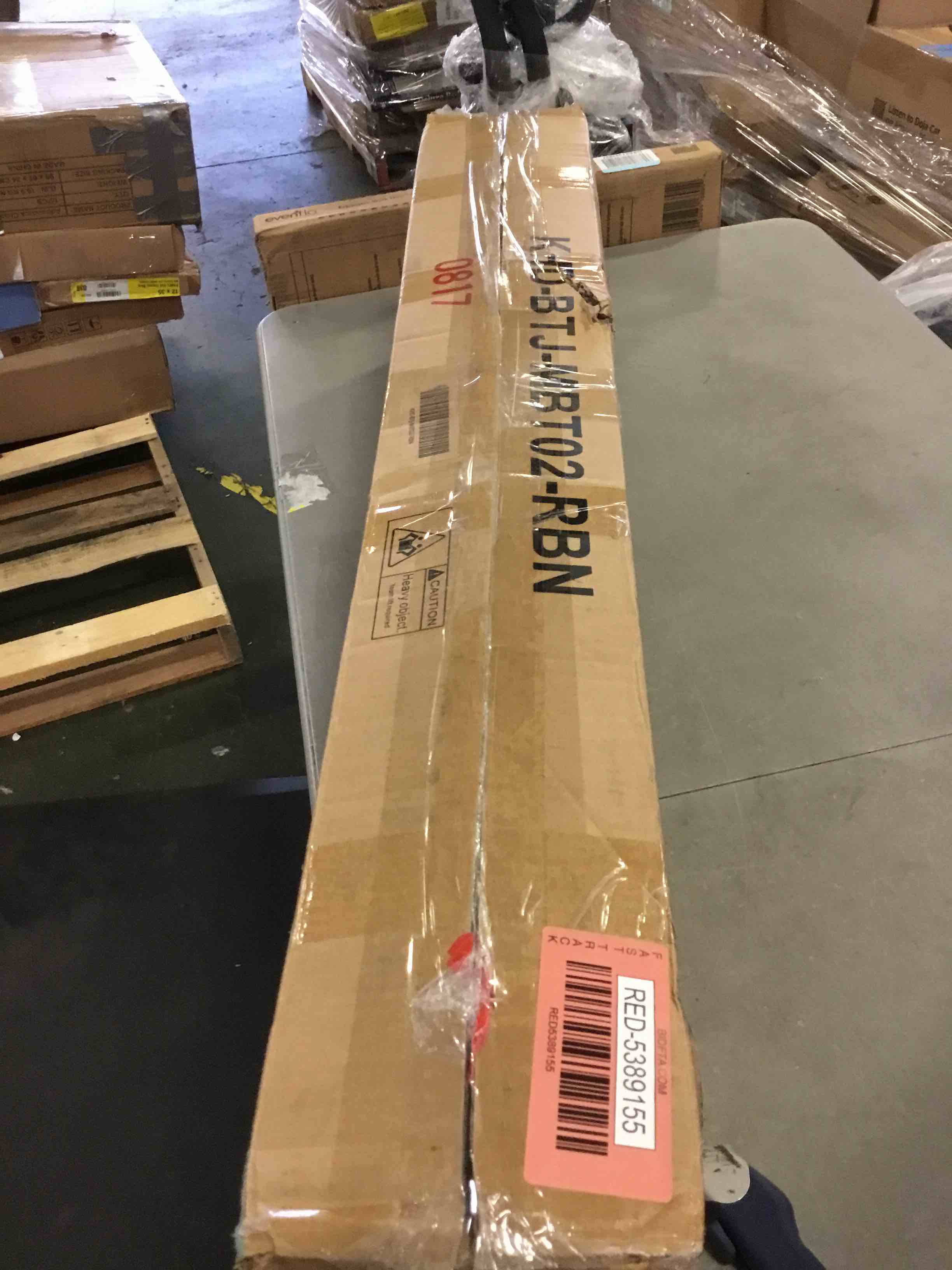 https://s3.amazonaws.com/lotting-images-prod/bidfta/RED5389155_1689341201120.jpeg