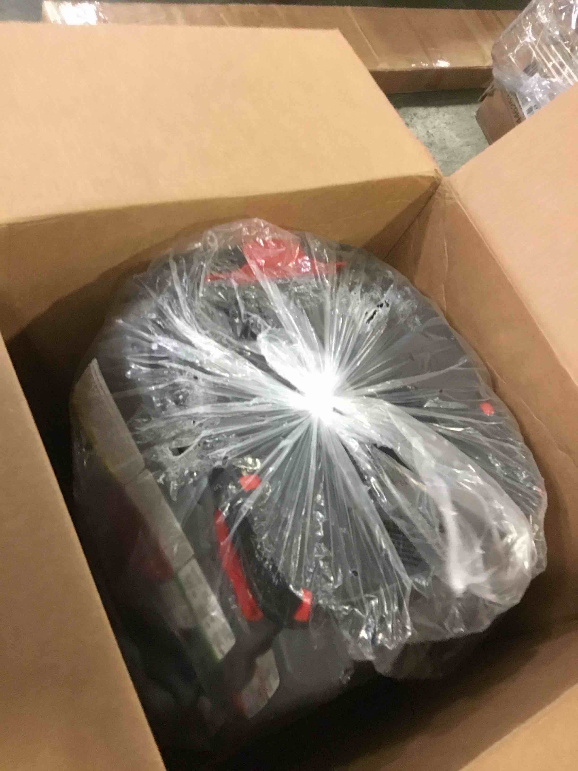 https://s3.amazonaws.com/lotting-images-prod/bidfta/RED5389196_1689348630980.jpeg