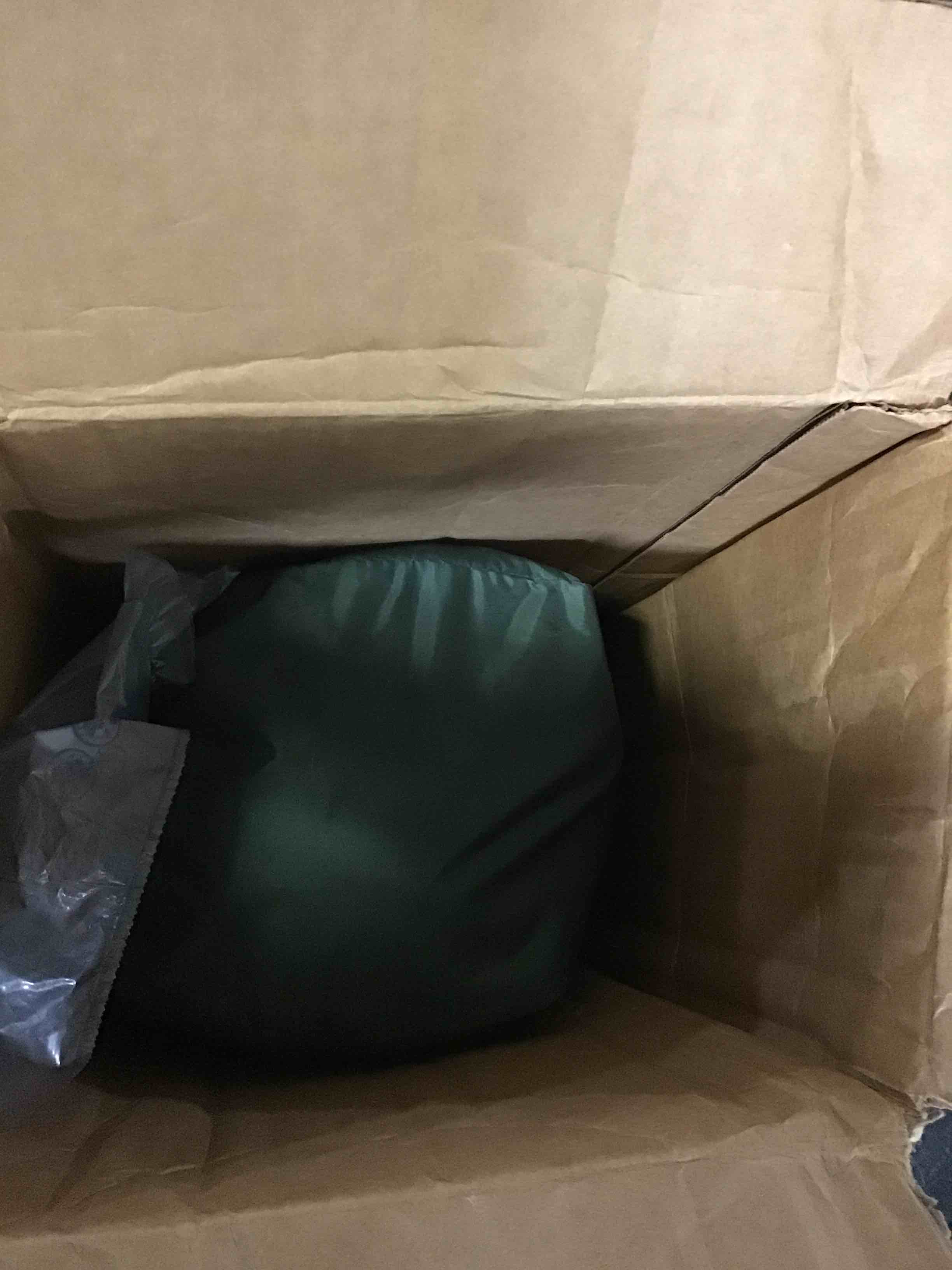 https://s3.amazonaws.com/lotting-images-prod/bidfta/RED5389792_1689780345232.jpeg