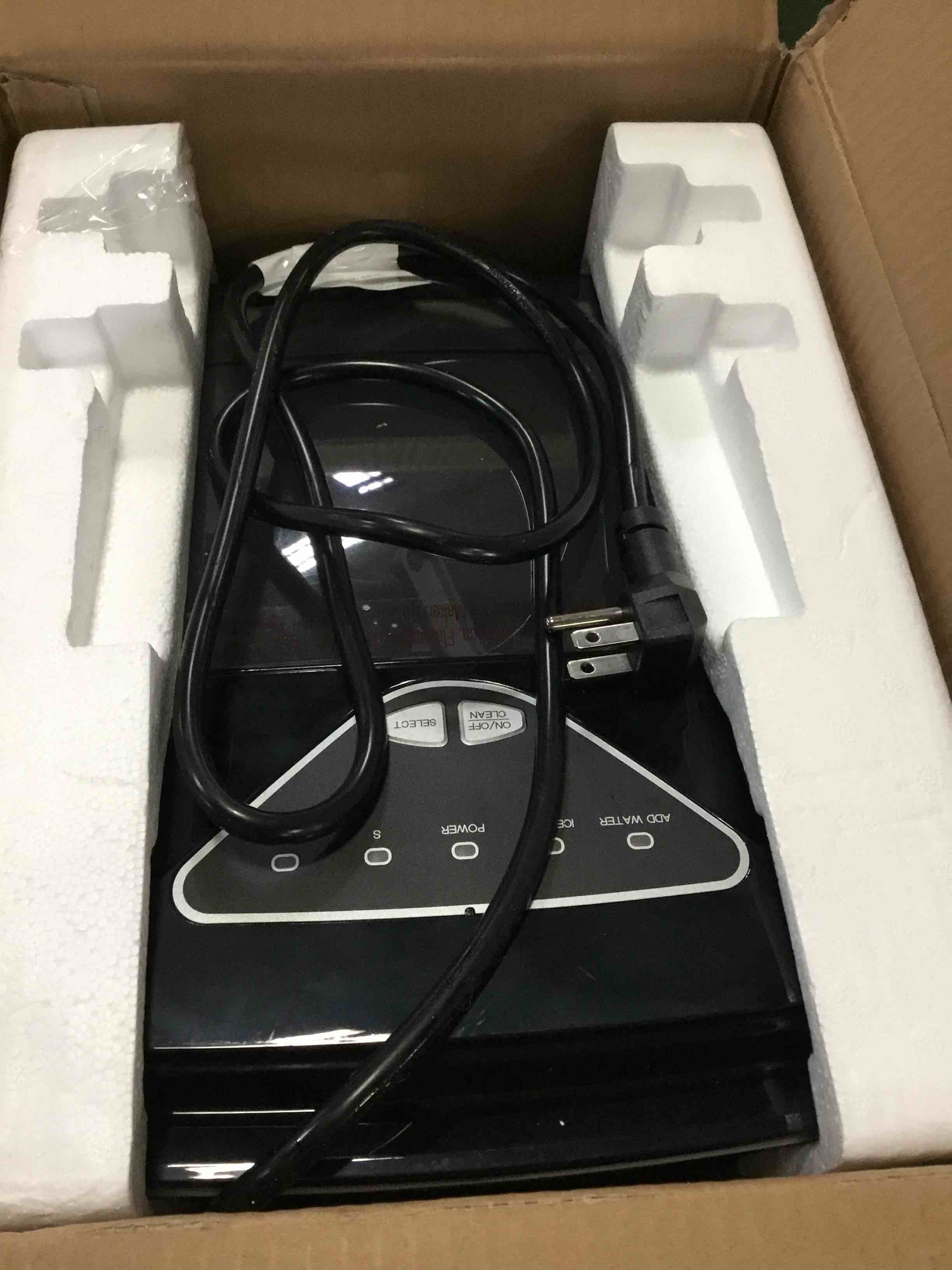 https://s3.amazonaws.com/lotting-images-prod/bidfta/RED5389993_1689784101899.jpeg