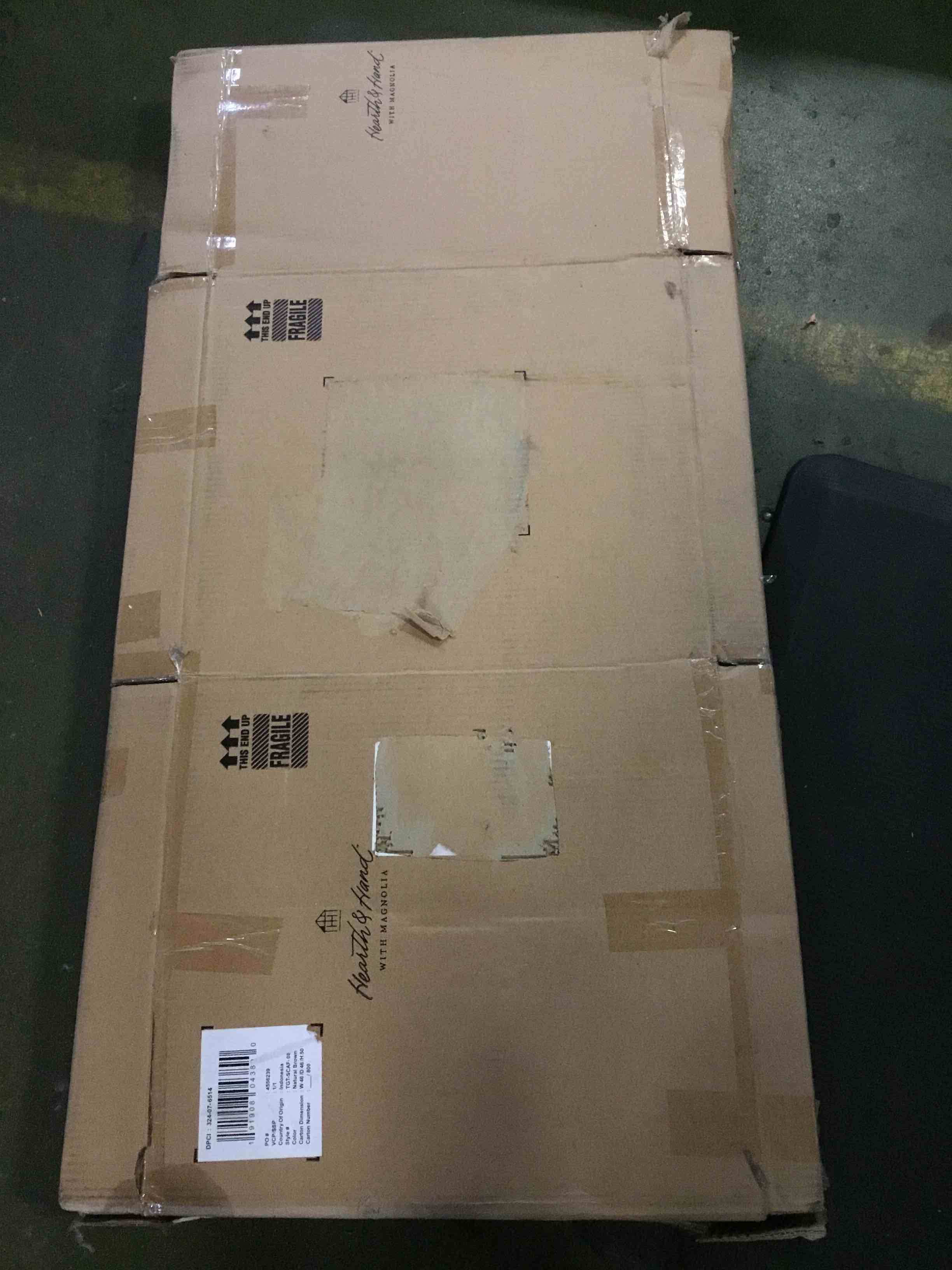 https://s3.amazonaws.com/lotting-images-prod/bidfta/RED5391072_1690399983119.jpeg