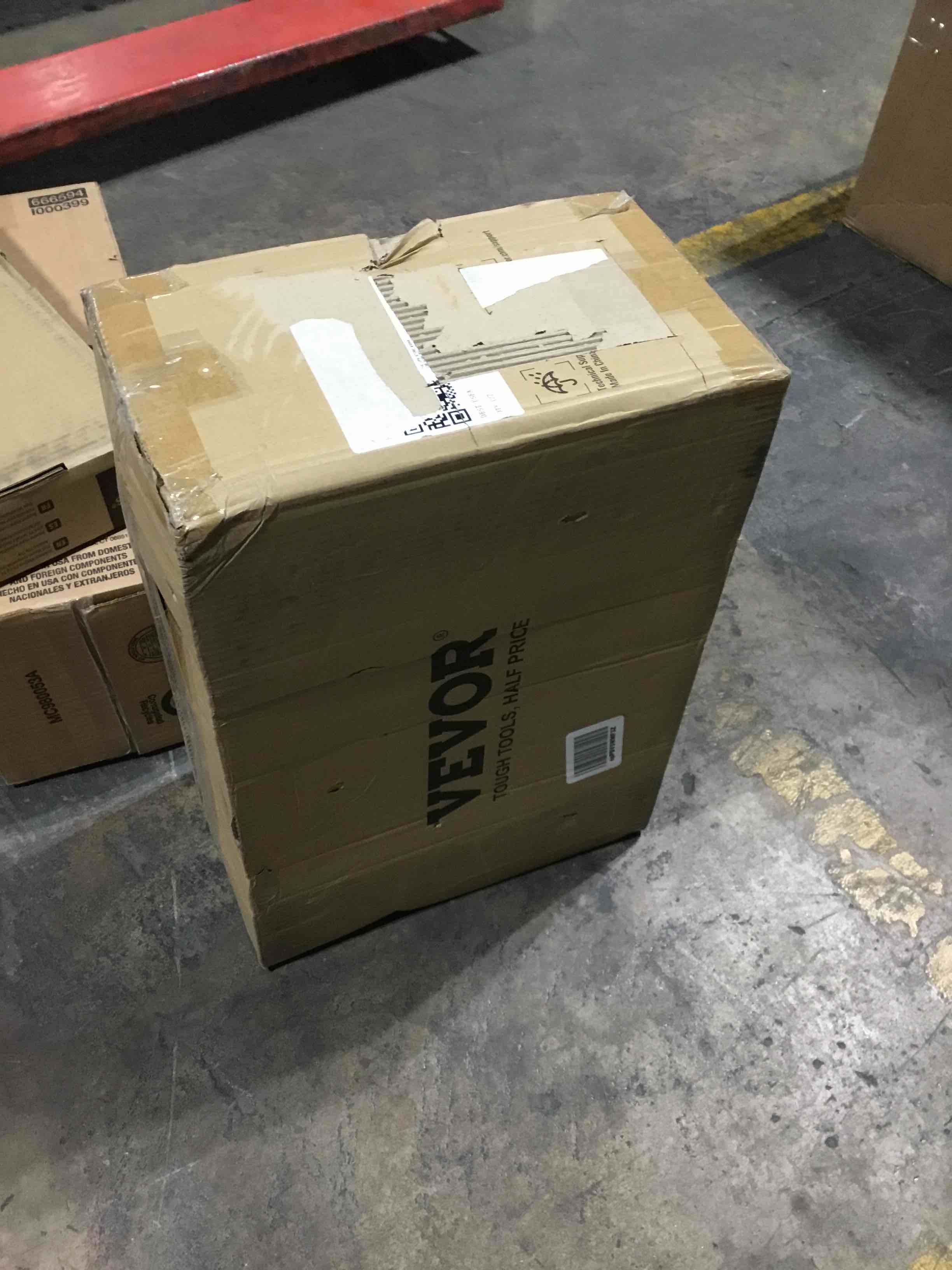 https://s3.amazonaws.com/lotting-images-prod/bidfta/RED5395424_1702128151796.jpeg