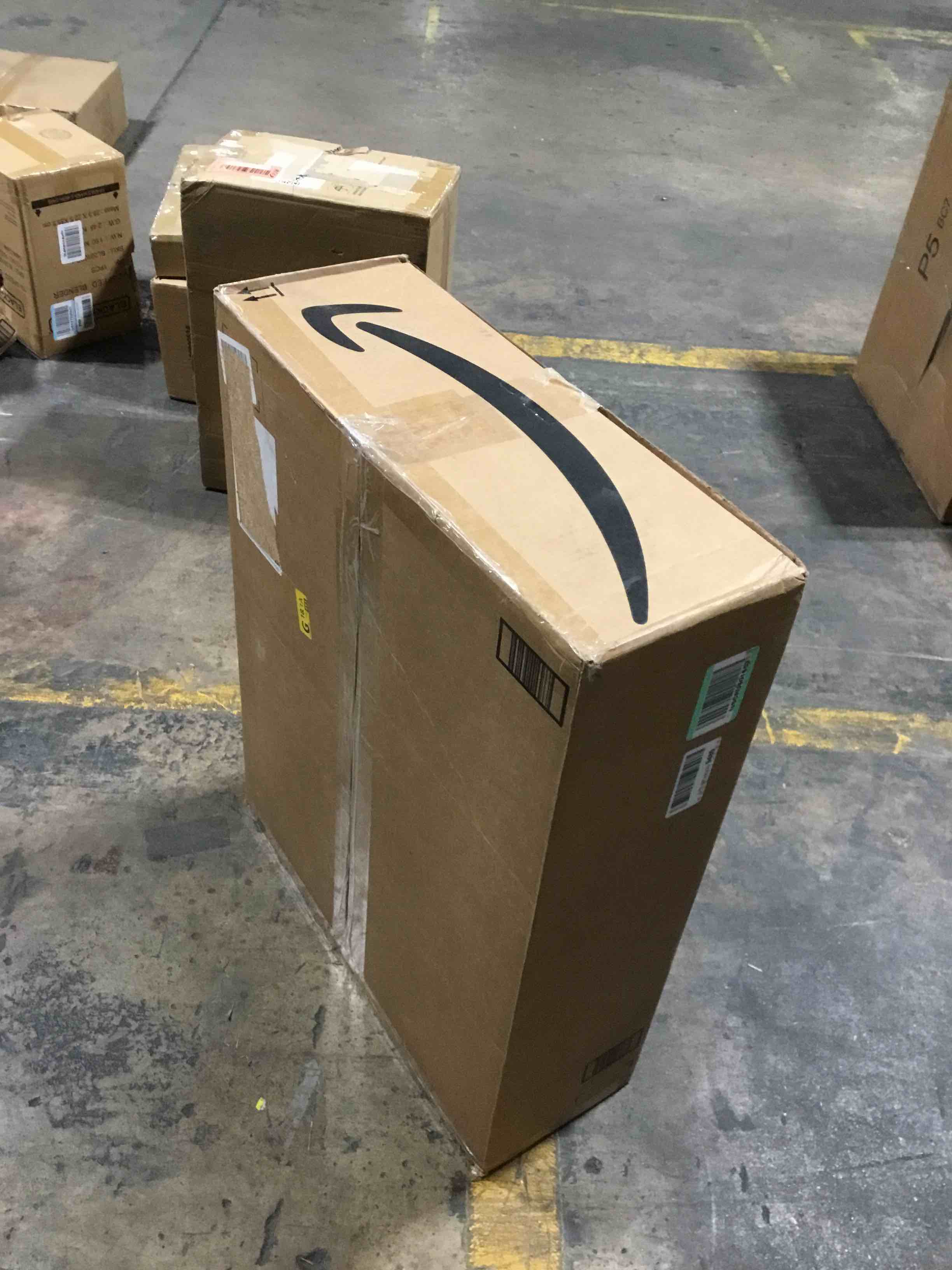 https://s3.amazonaws.com/lotting-images-prod/bidfta/RED5395425_1702128190802.jpeg