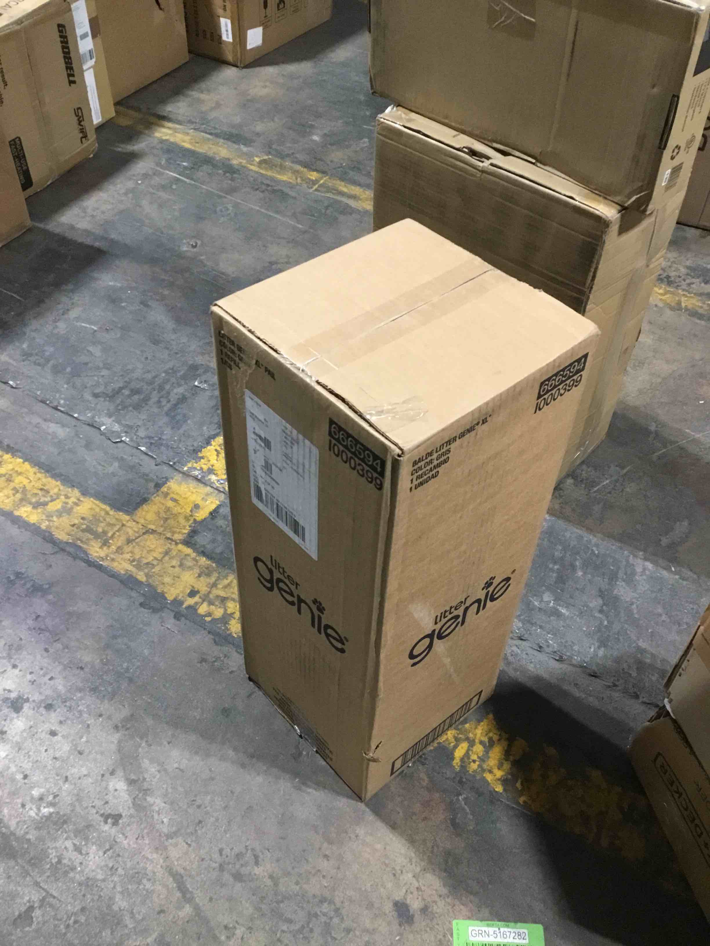 https://s3.amazonaws.com/lotting-images-prod/bidfta/RED5395429_1702128392991.jpeg