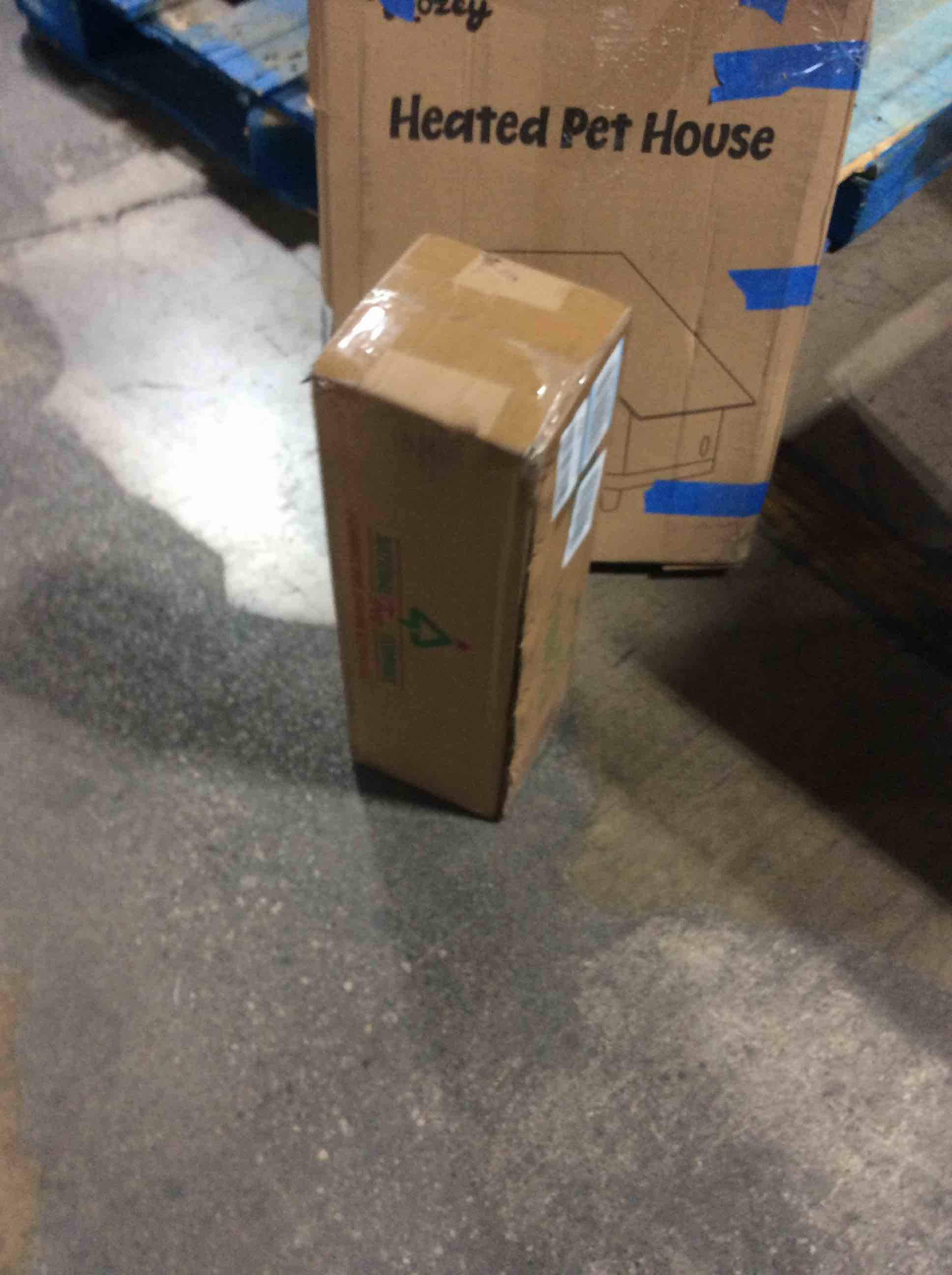 https://s3.amazonaws.com/lotting-images-prod/bidfta/RED5395801_1702506001385.jpeg