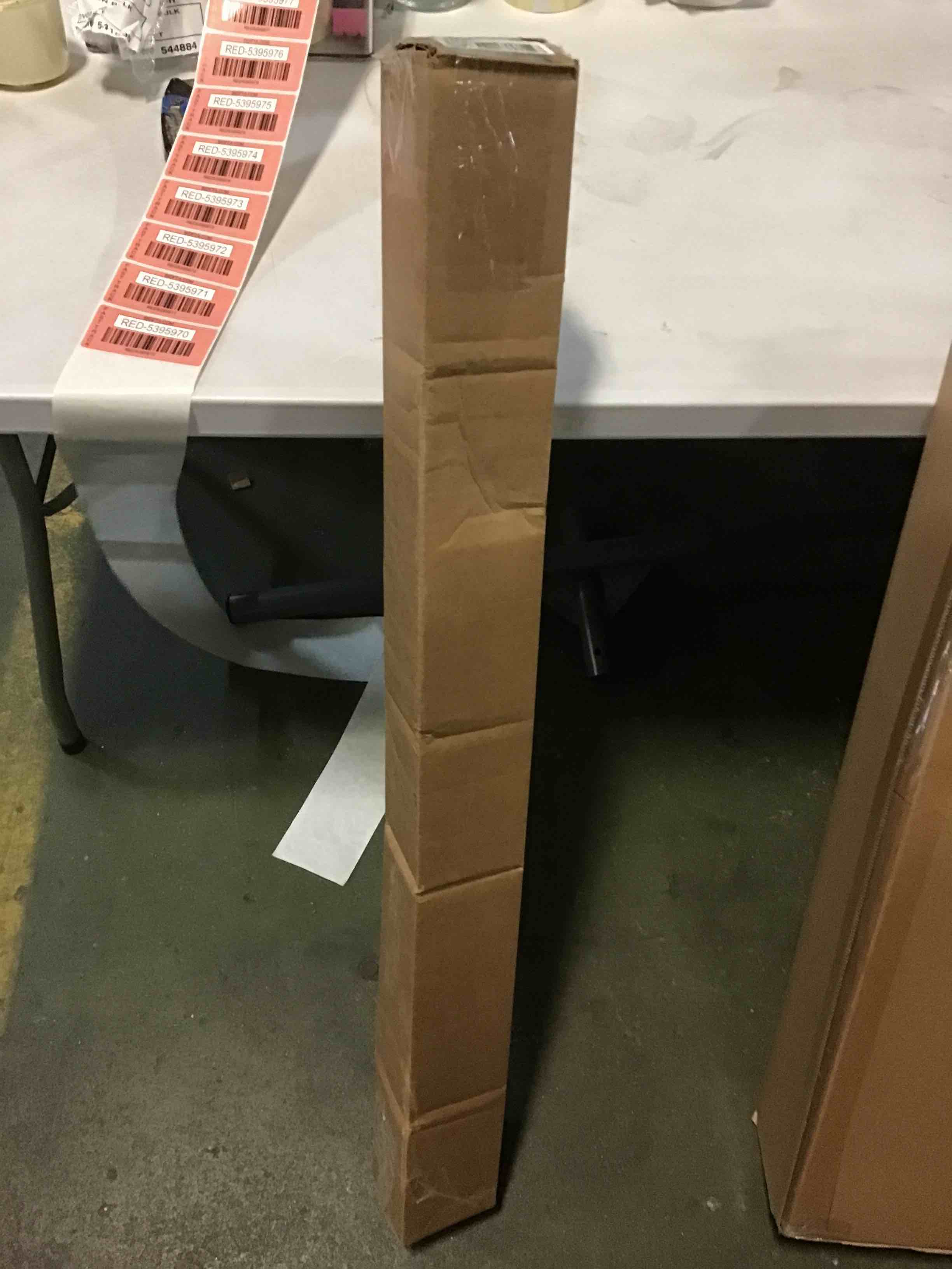 https://s3.amazonaws.com/lotting-images-prod/bidfta/RED5395970_1692016209051.jpeg